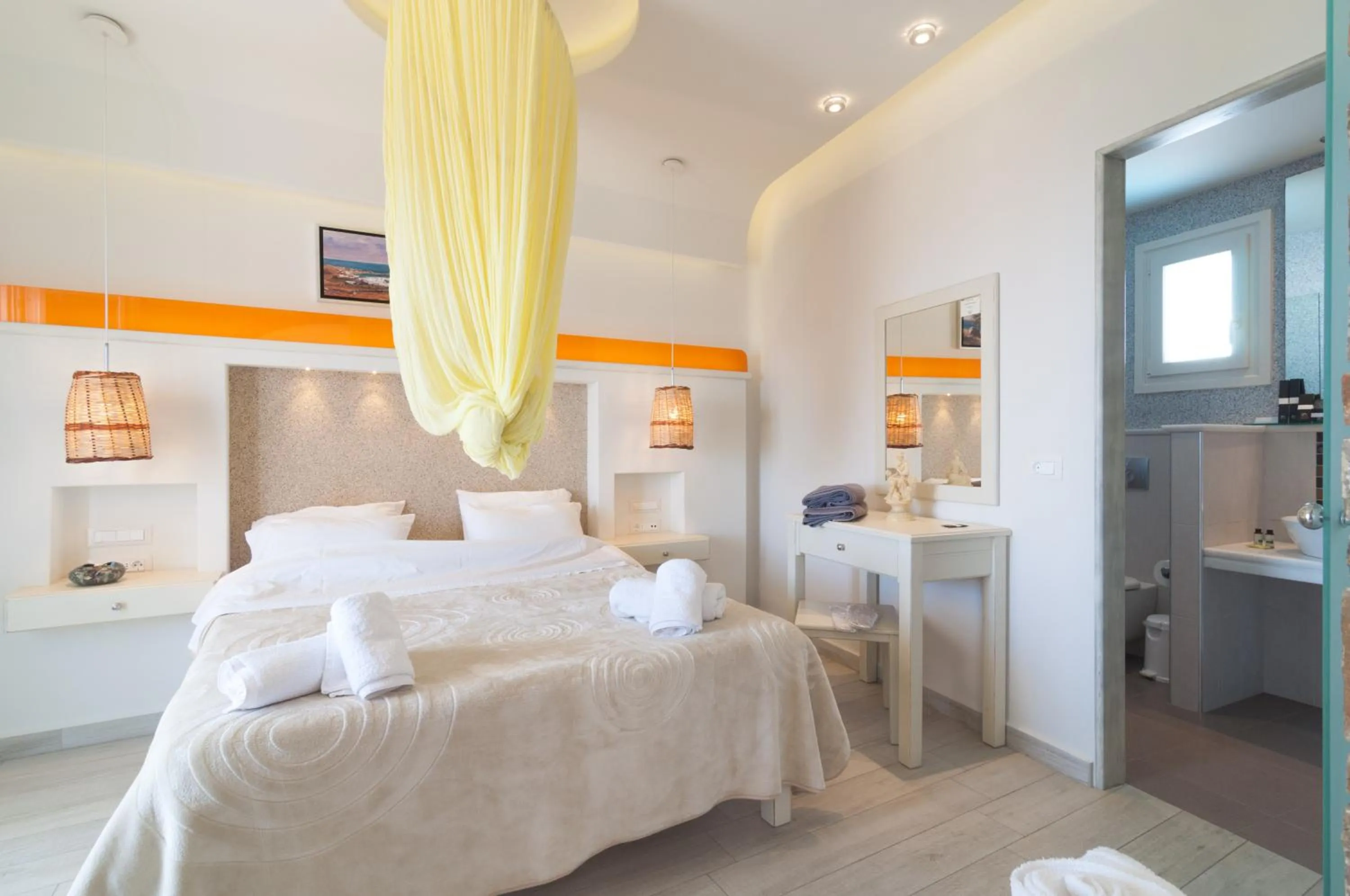 Bedroom, Bed in Villa Adriana Hotel