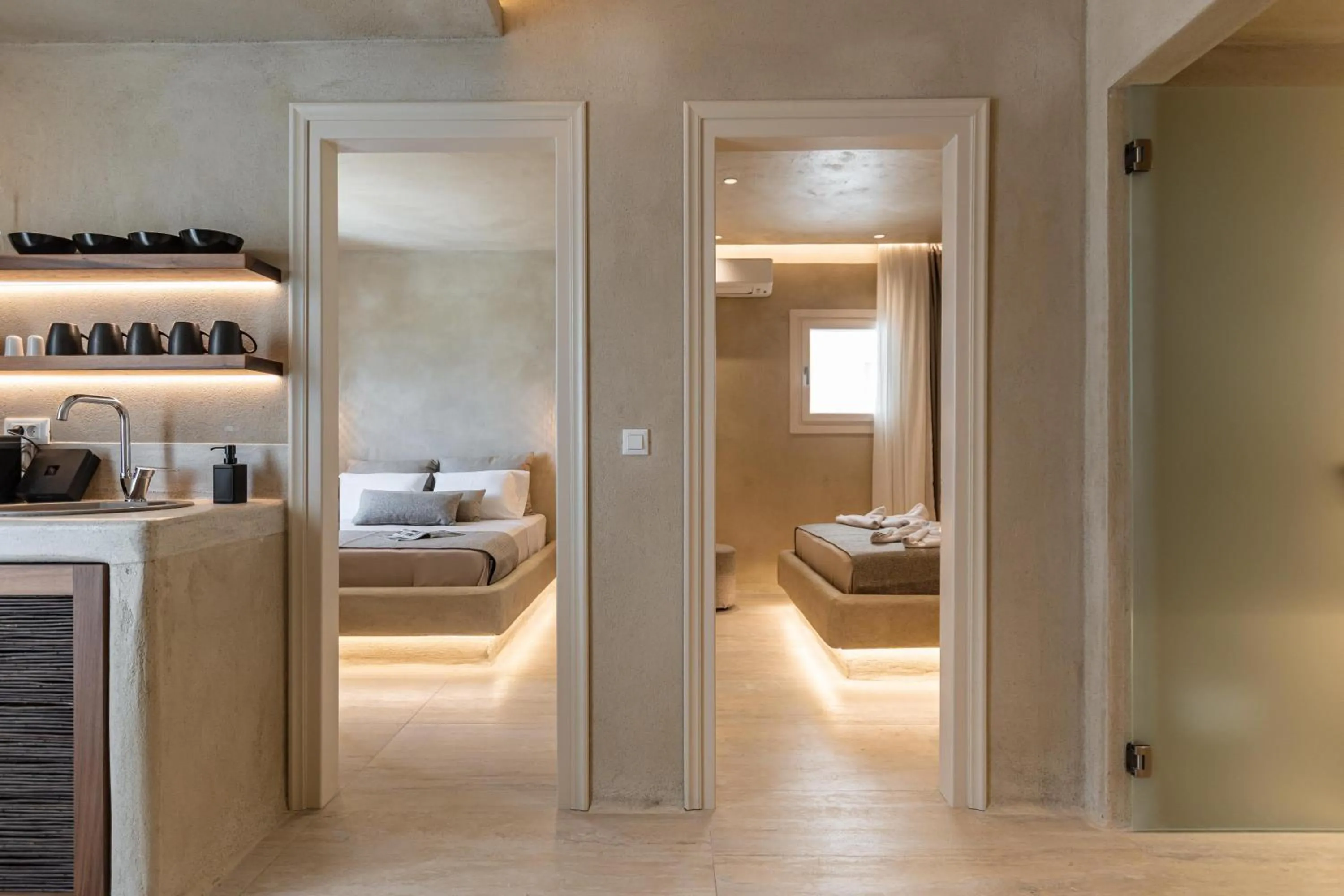 Bed in Villa Adriana Hotel