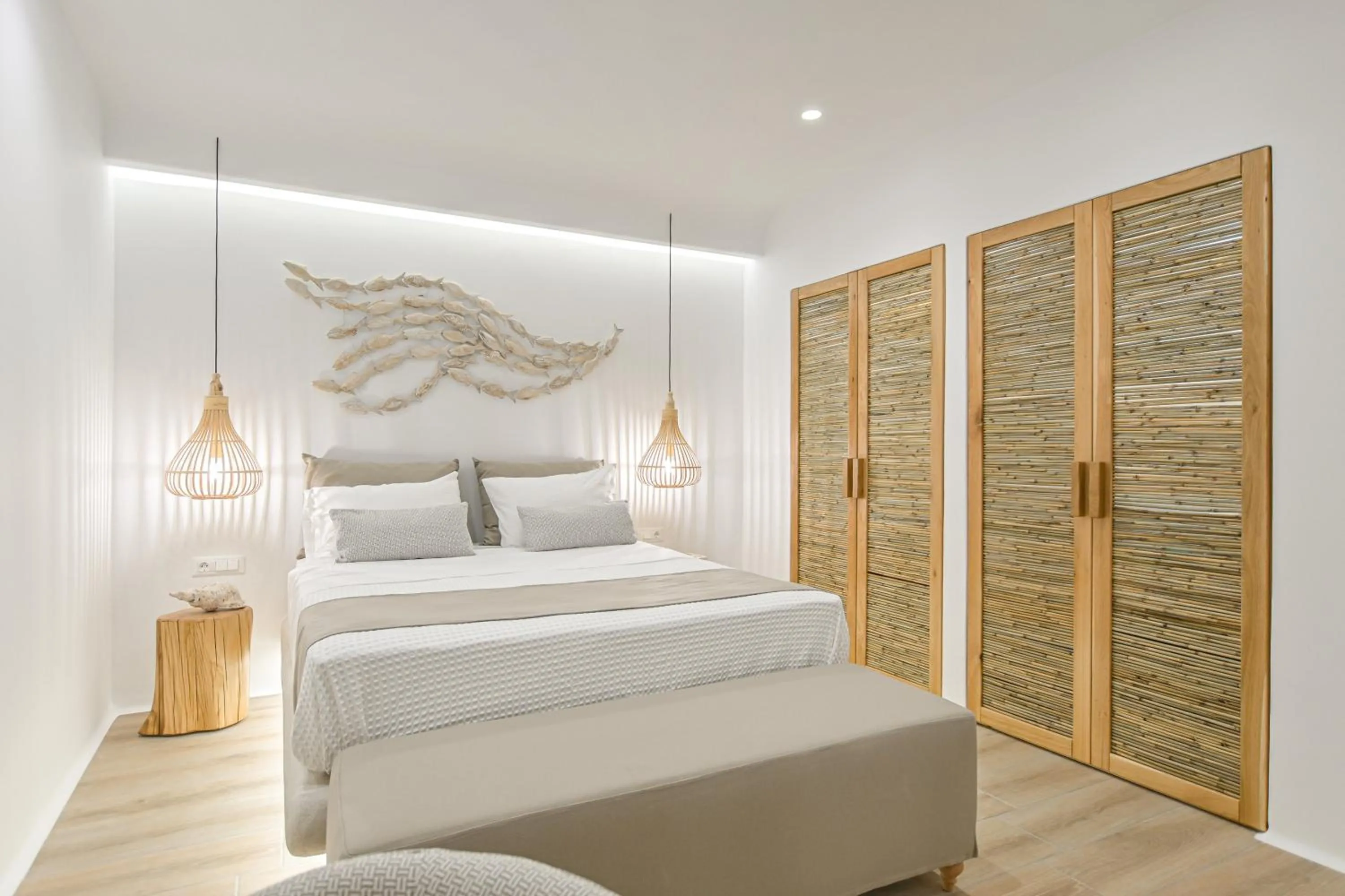 Bed in Villa Adriana Hotel