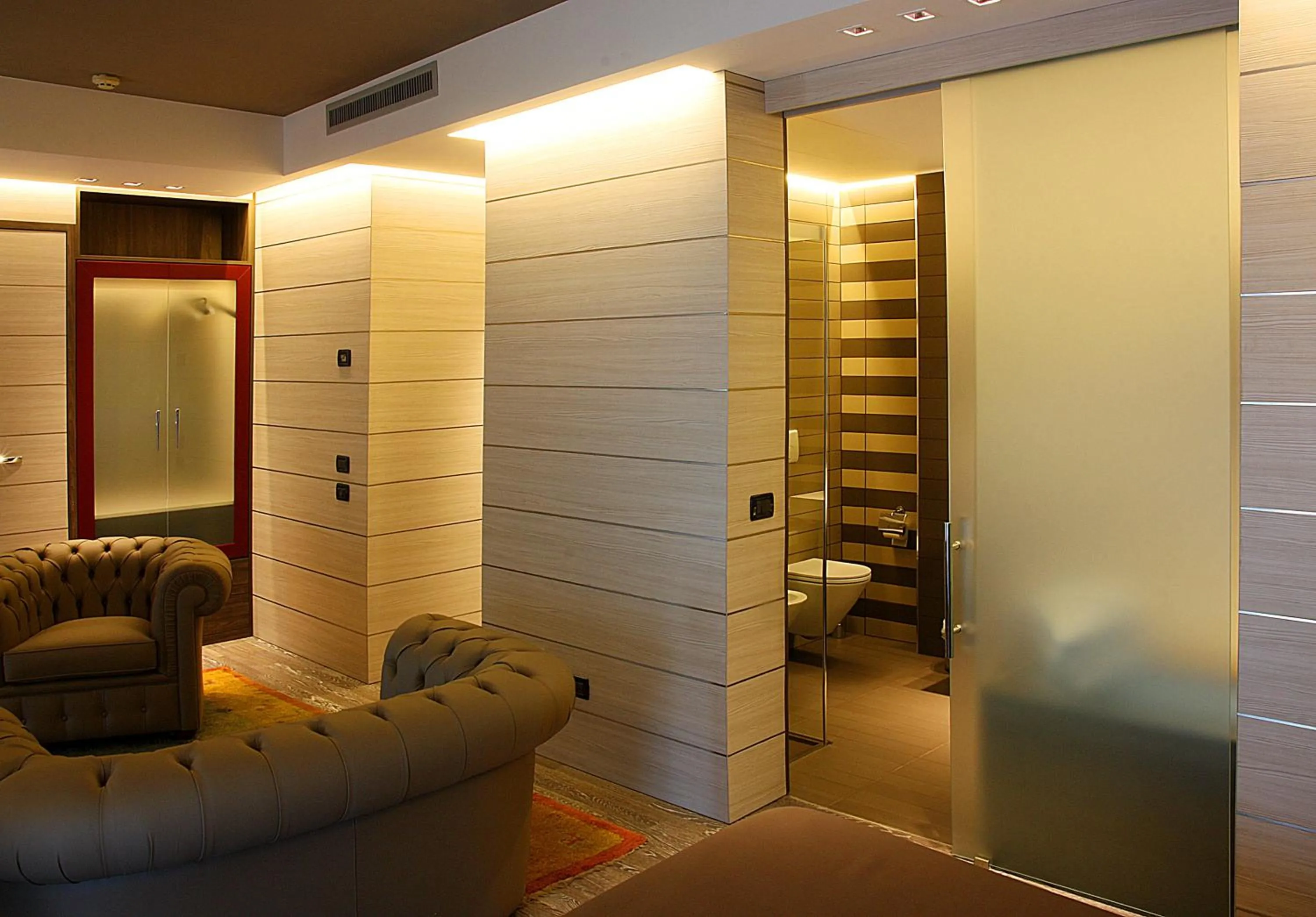 Bathroom in Hotel Aurora