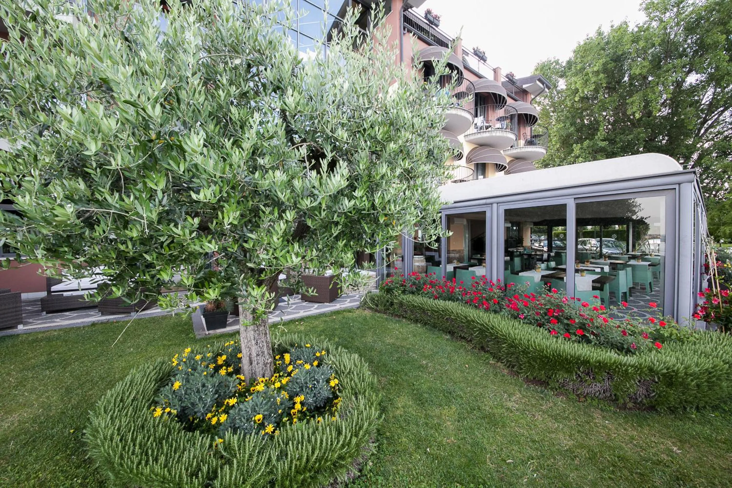 Facade/entrance in Hotel Aurora