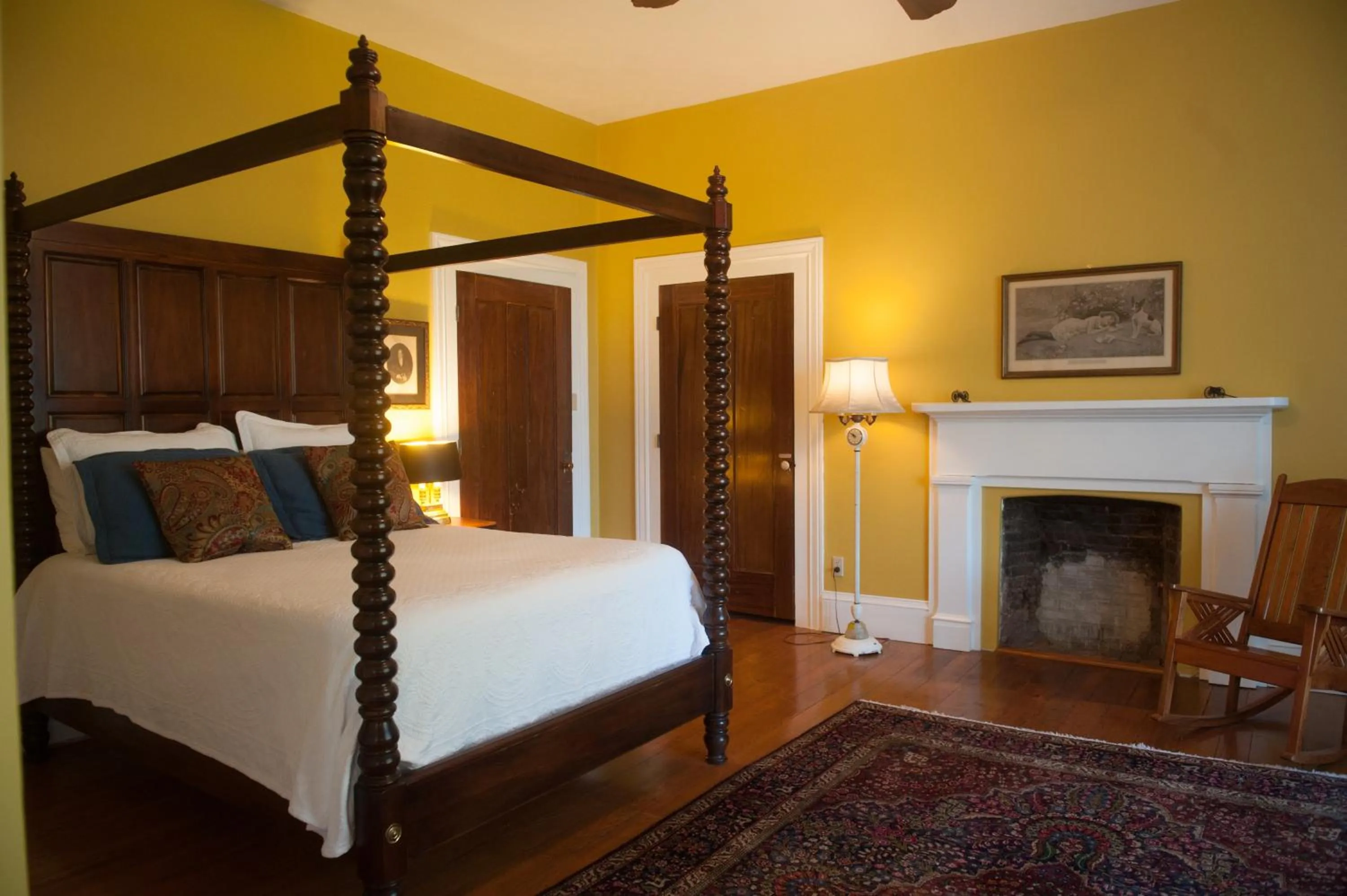 Photo of the whole room, Bed in The Denny House