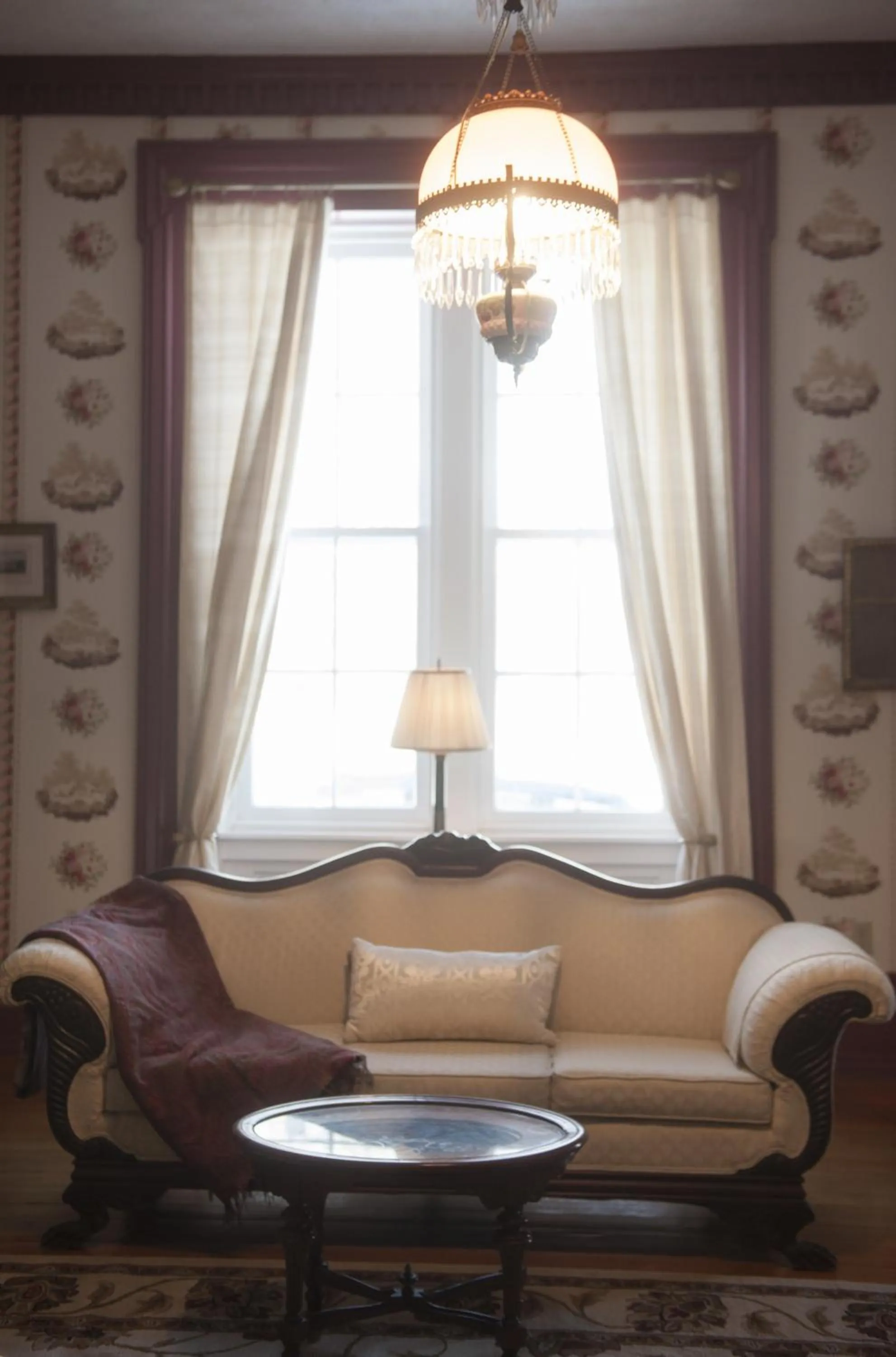 Living room in The Denny House