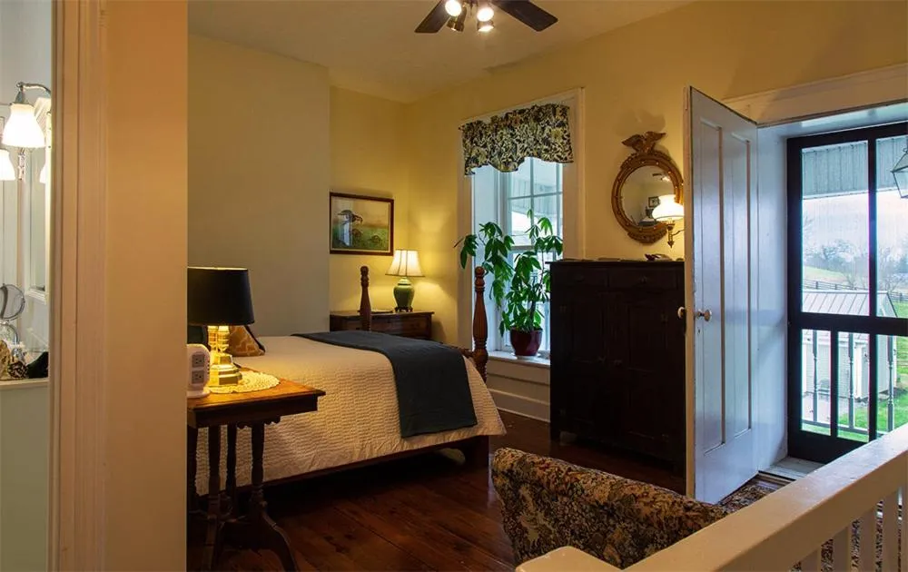 Photo of the whole room, Bed in The Denny House