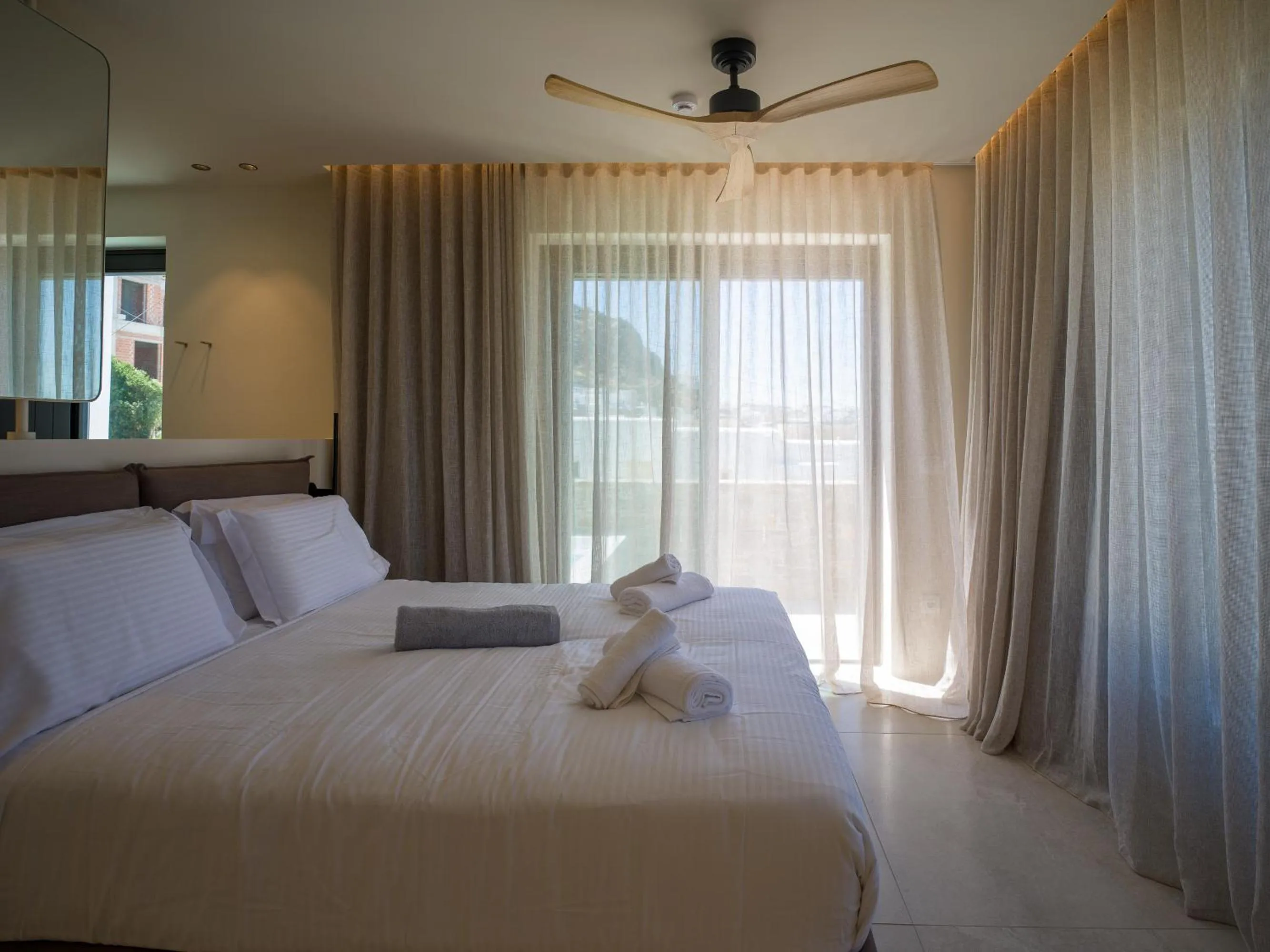 Bed in VEZO Suites Mykonos