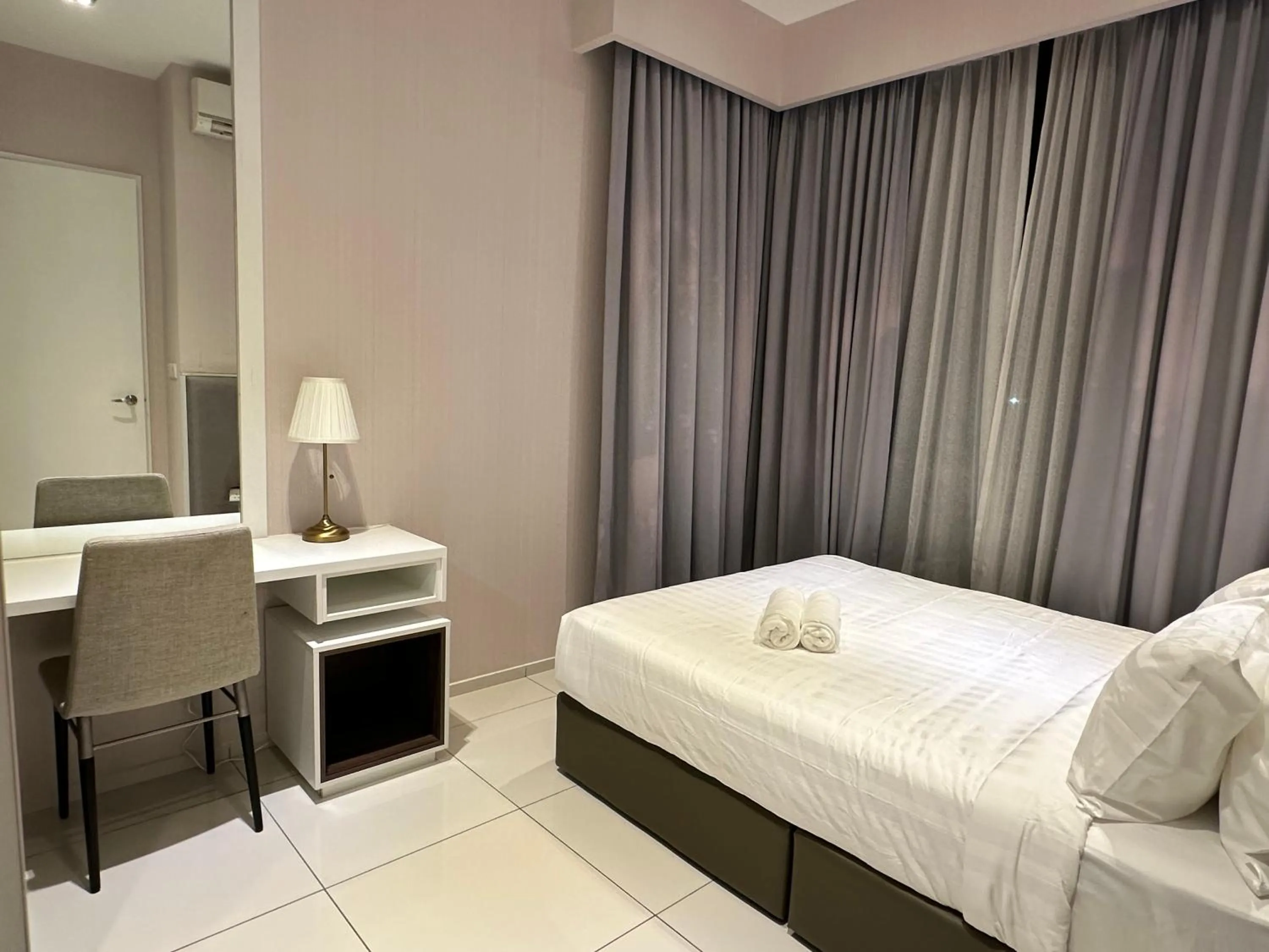 Bed in The Robertson Bukit Bintang