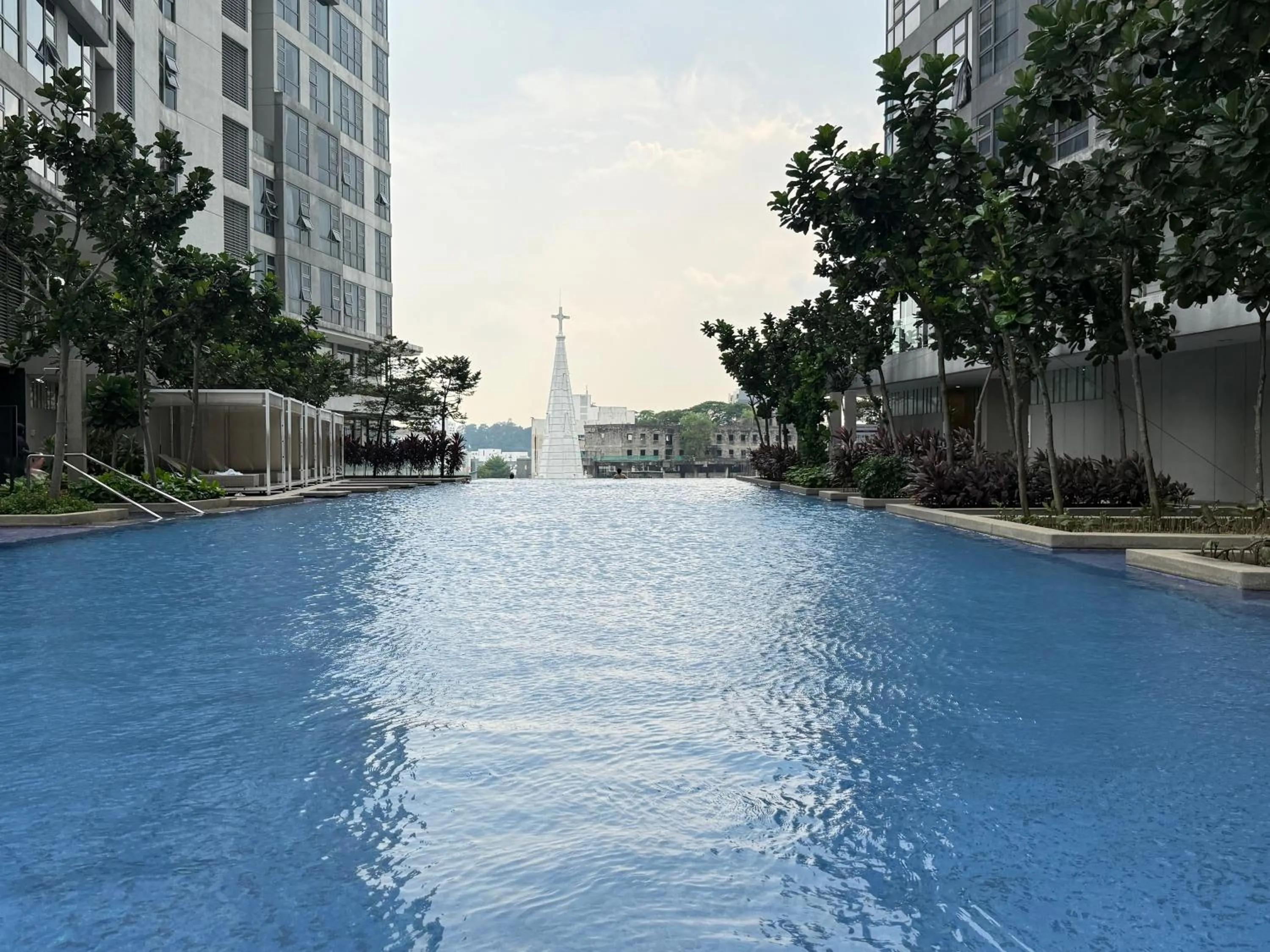 Day in The Robertson Bukit Bintang