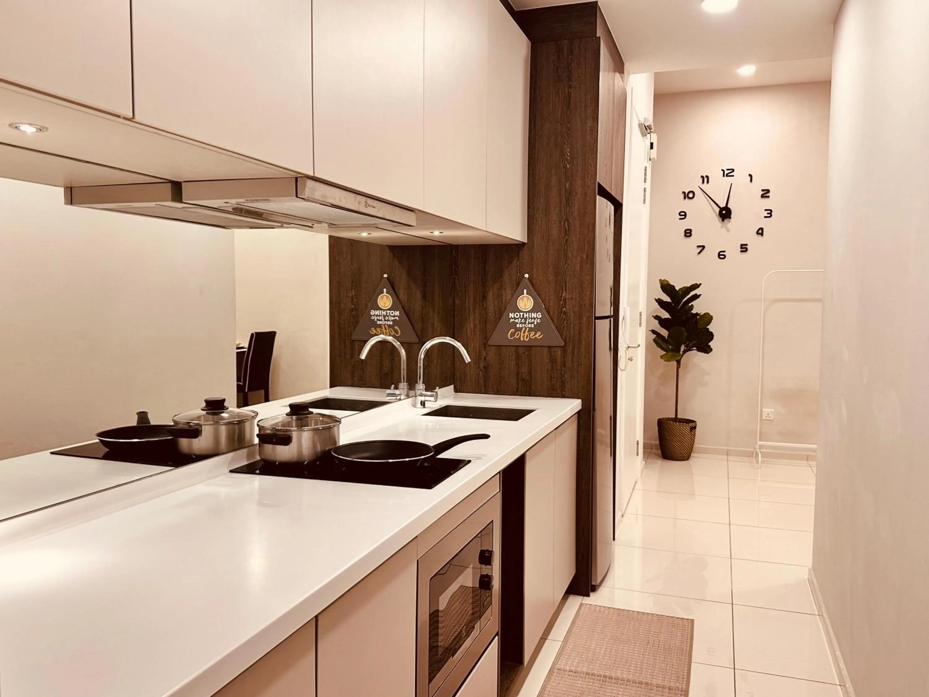 Kitchen or kitchenette in The Robertson Bukit Bintang
