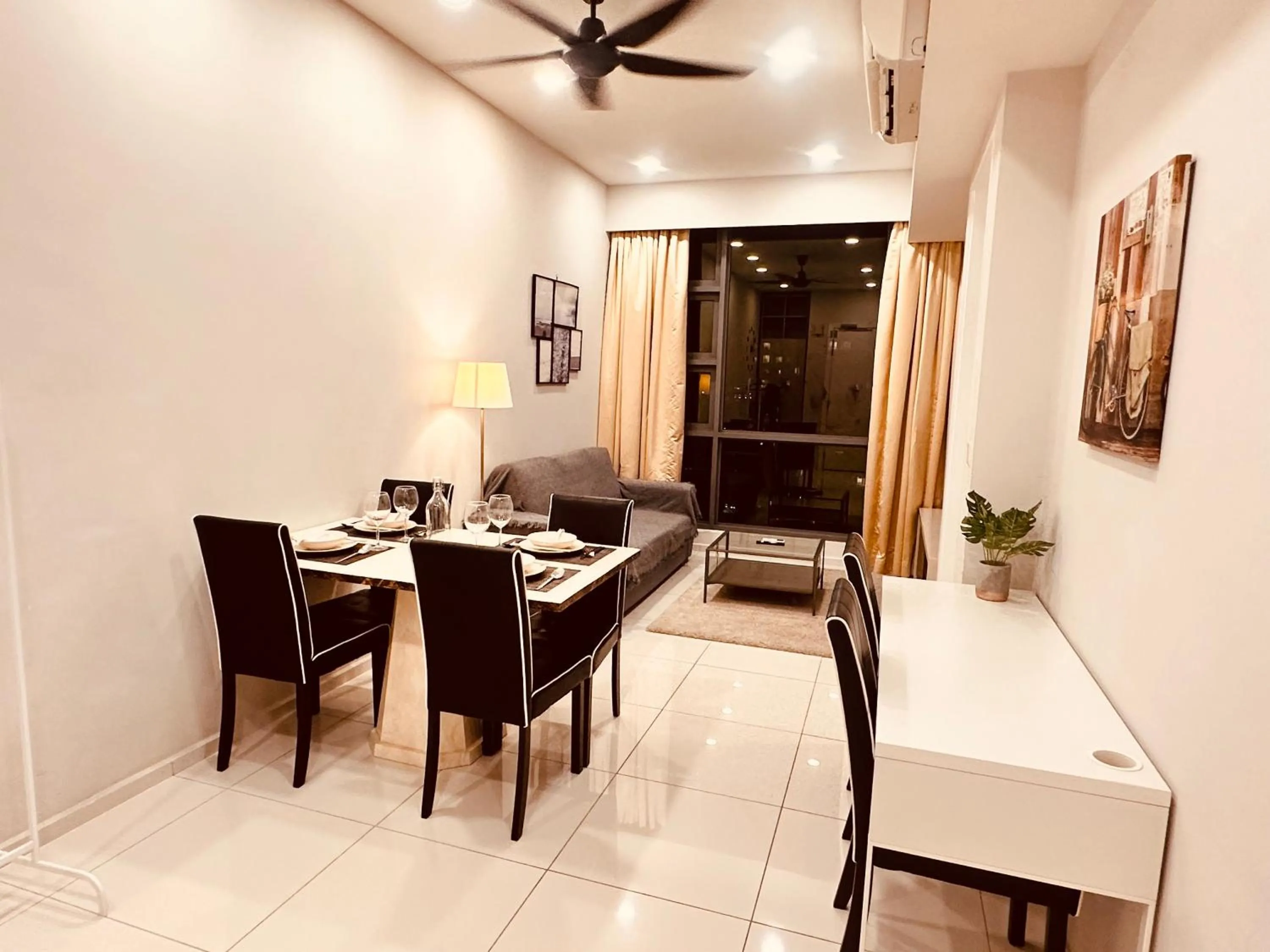 Living room in The Robertson Bukit Bintang