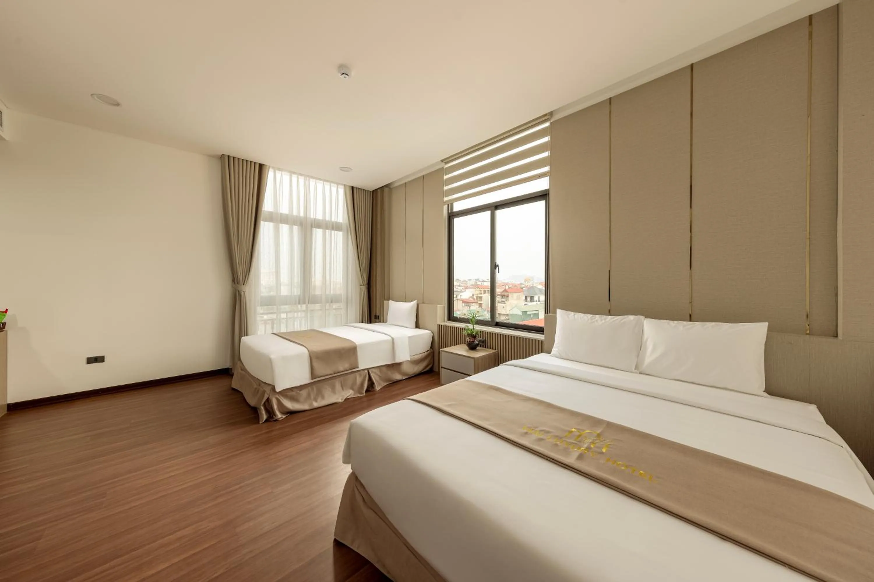 Bed in MAI Luxury Hotel Ninh Binh