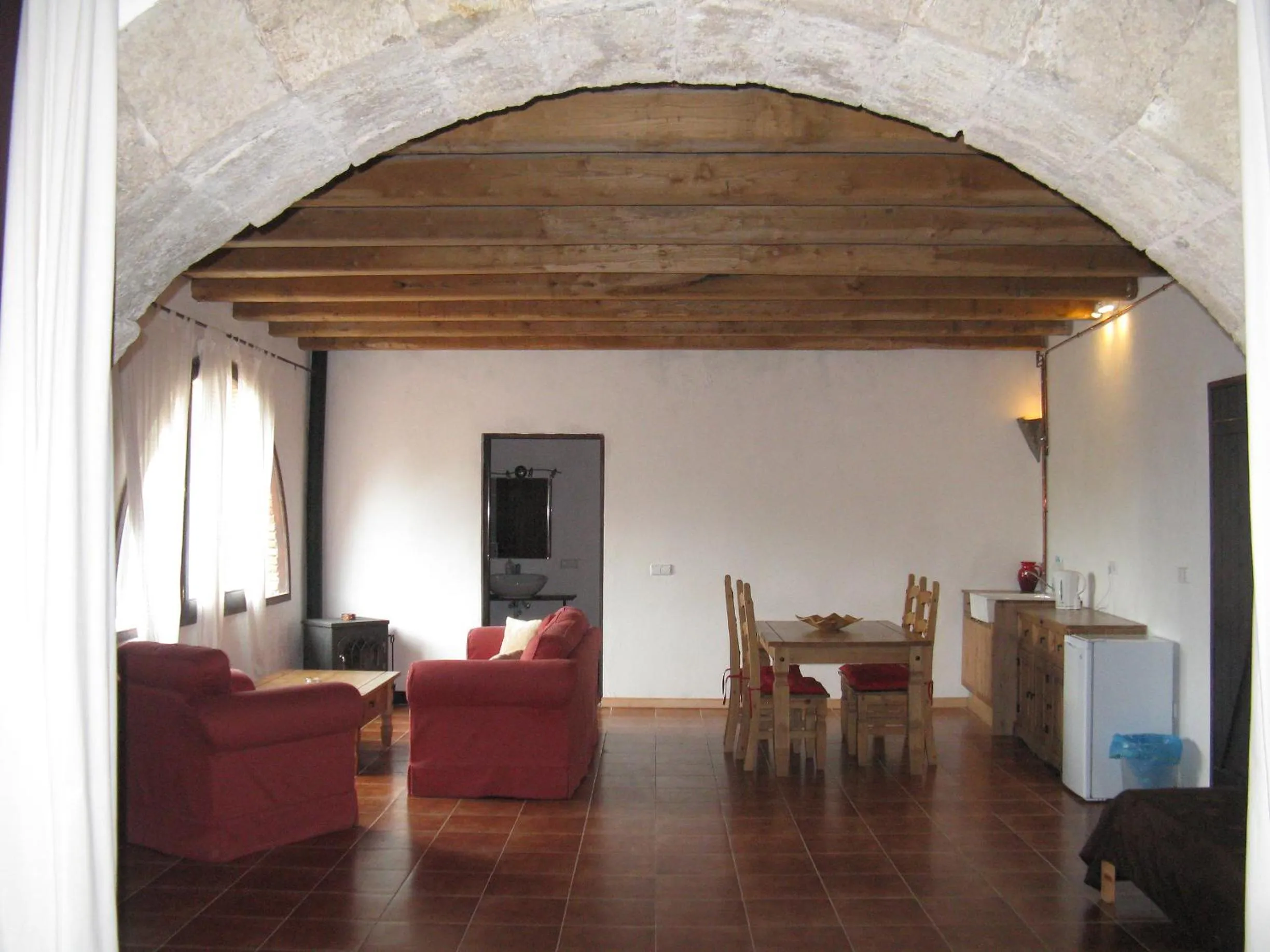 Photo of the whole room in Hotel Mas Pelegri