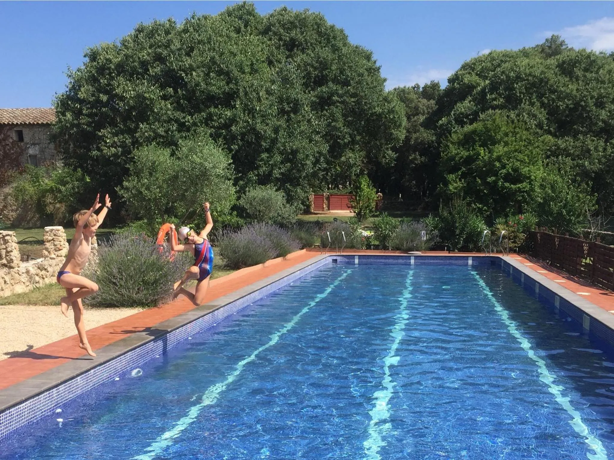 Swimming pool in Hotel Mas Pelegri