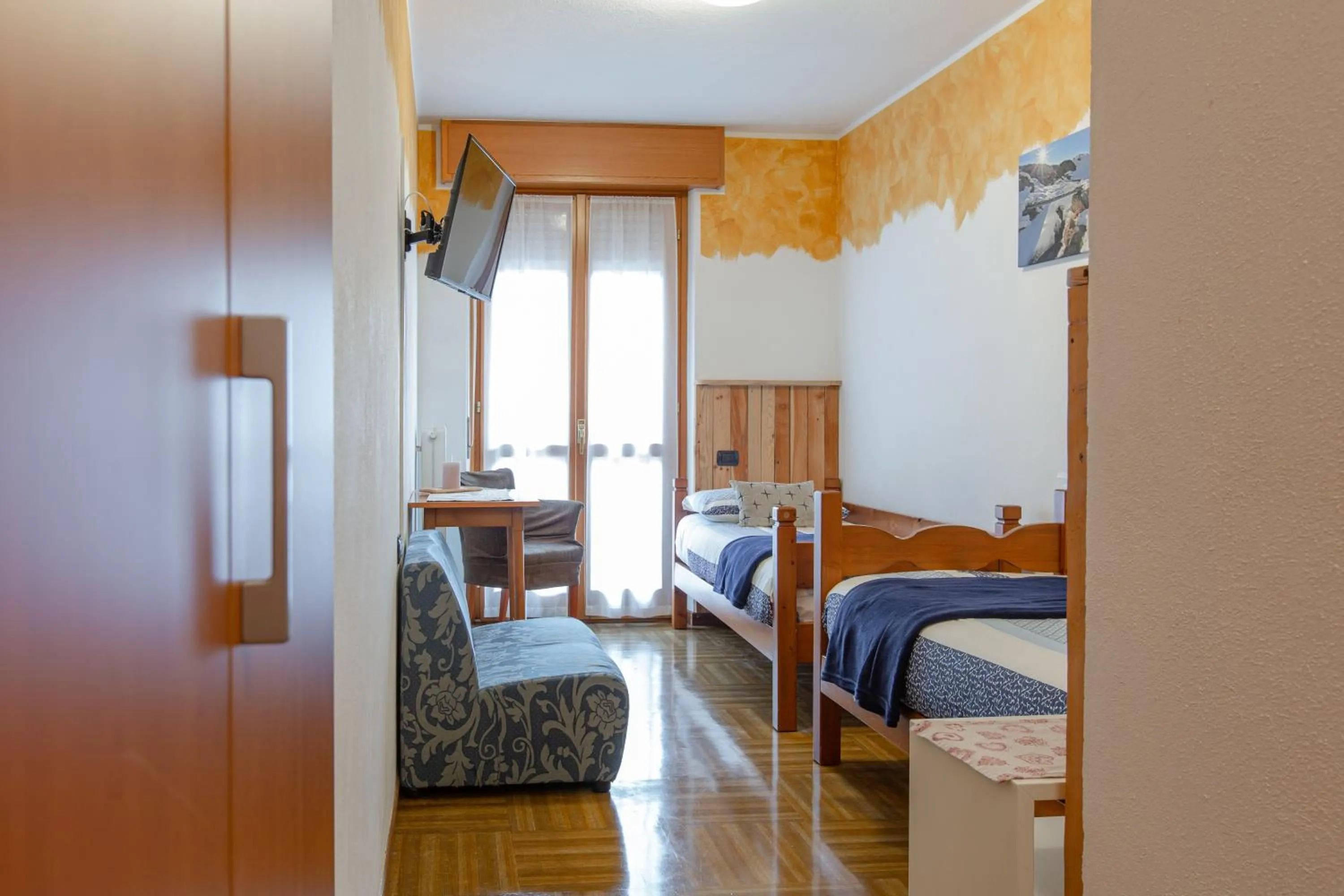 Bed in Hotel Biancospino