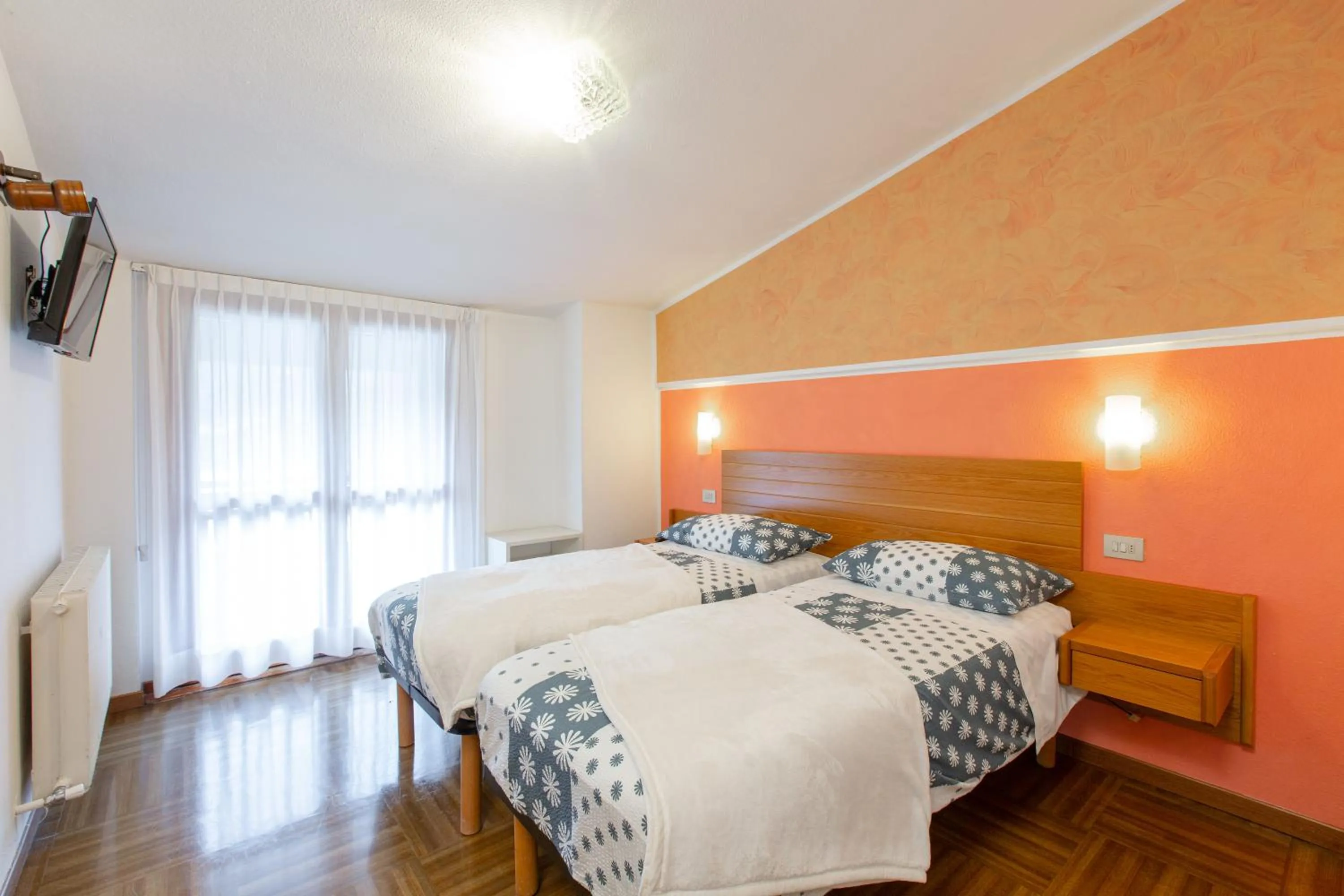 Bed in Hotel Biancospino