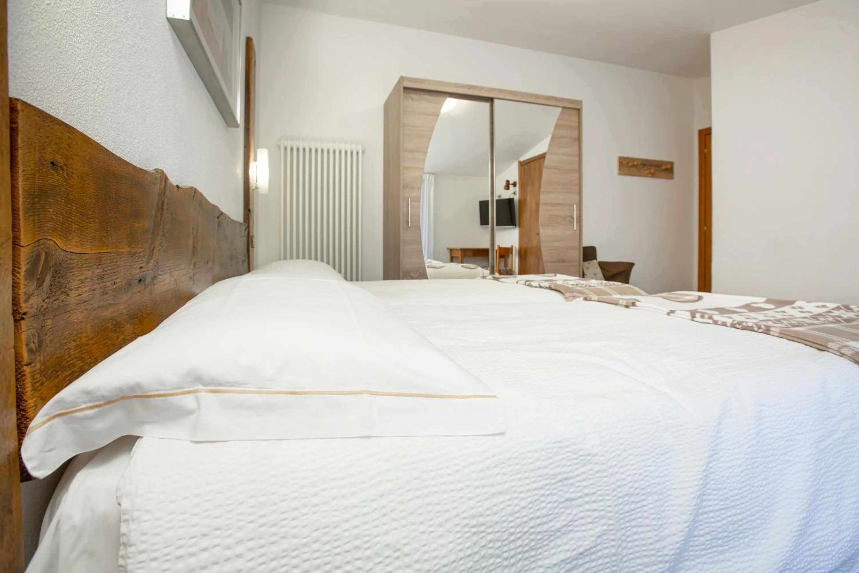 Bed in Hotel Biancospino