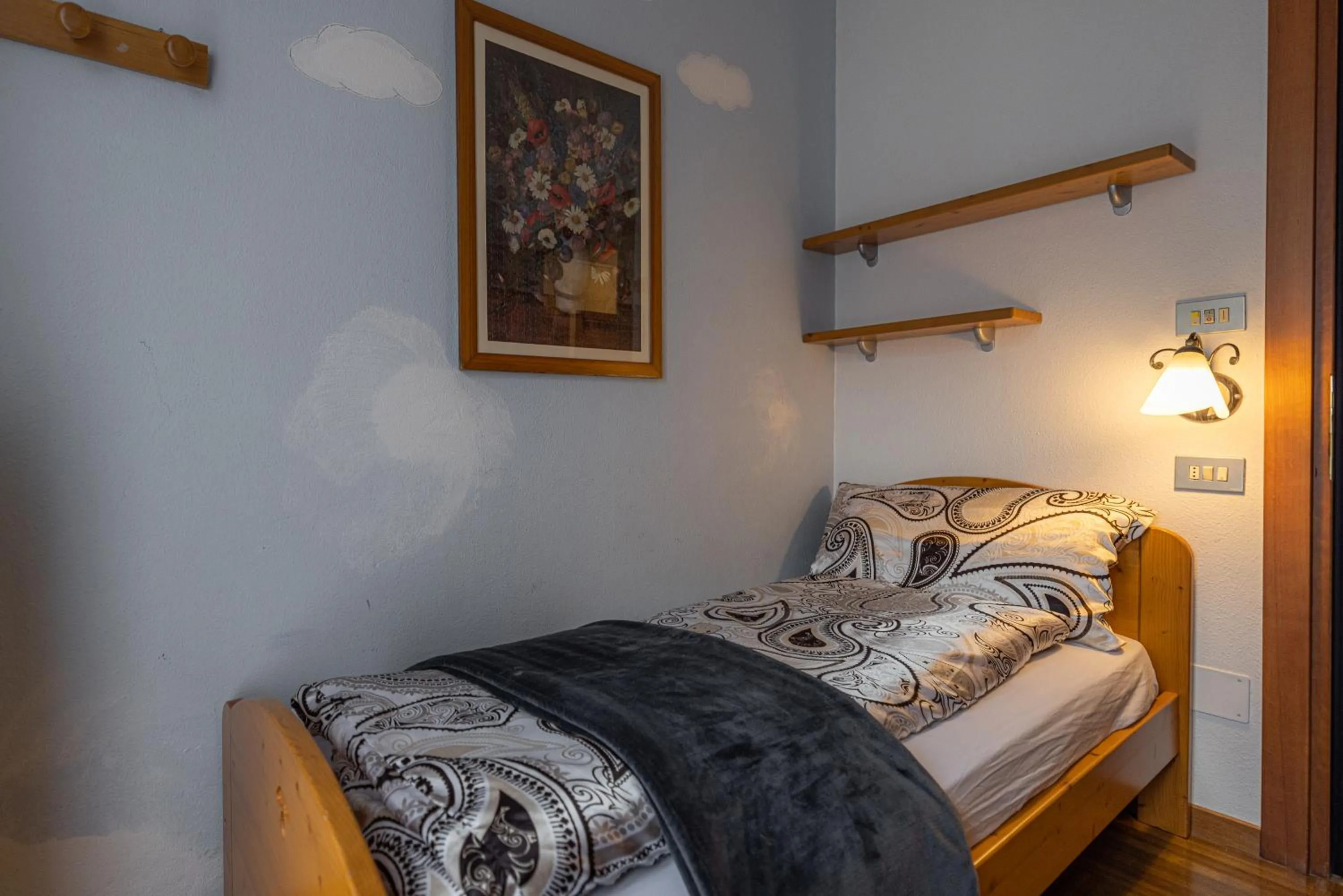 Bed in Hotel Biancospino