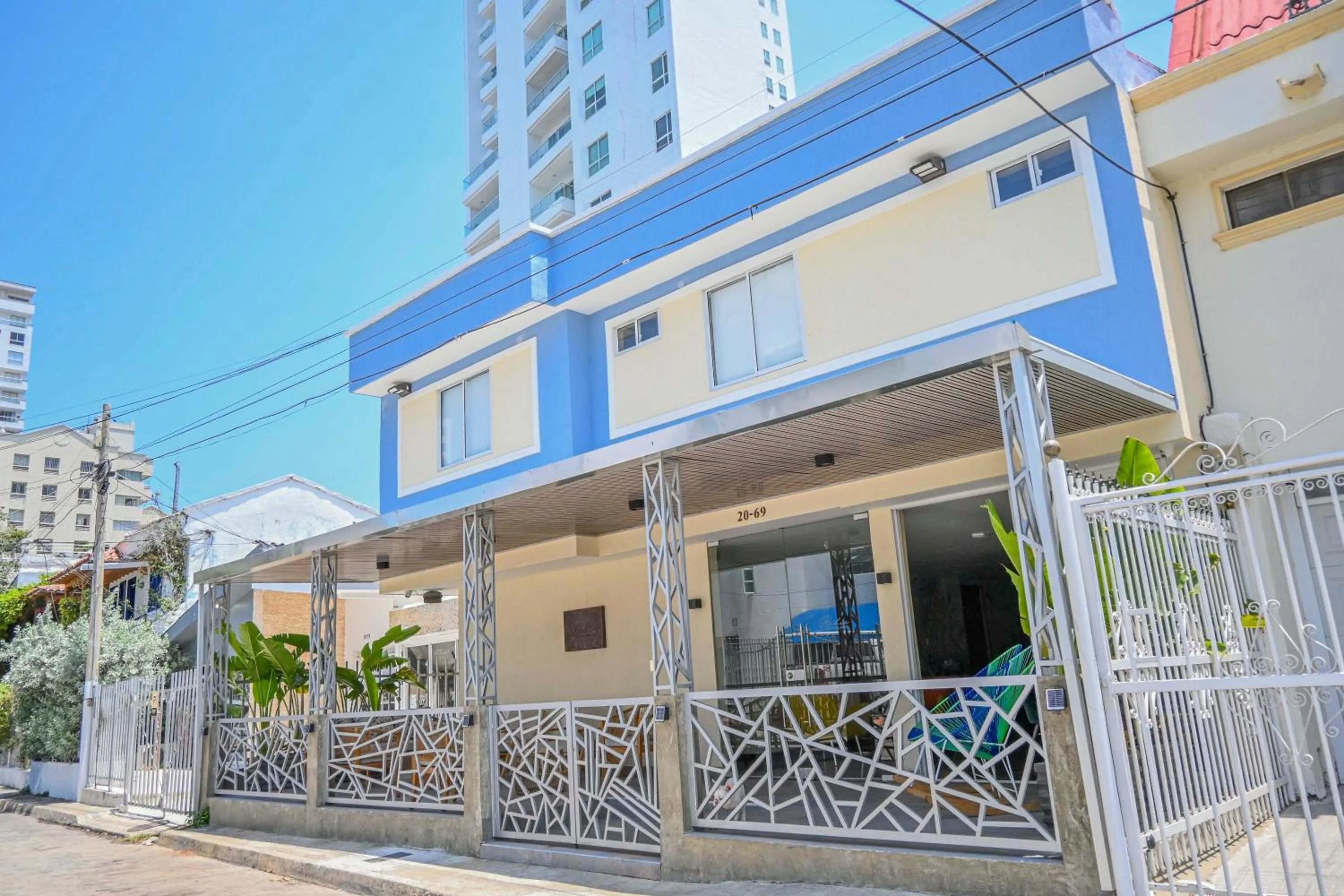 Property building in Hotel Bahía Azul Manga Cartagena
