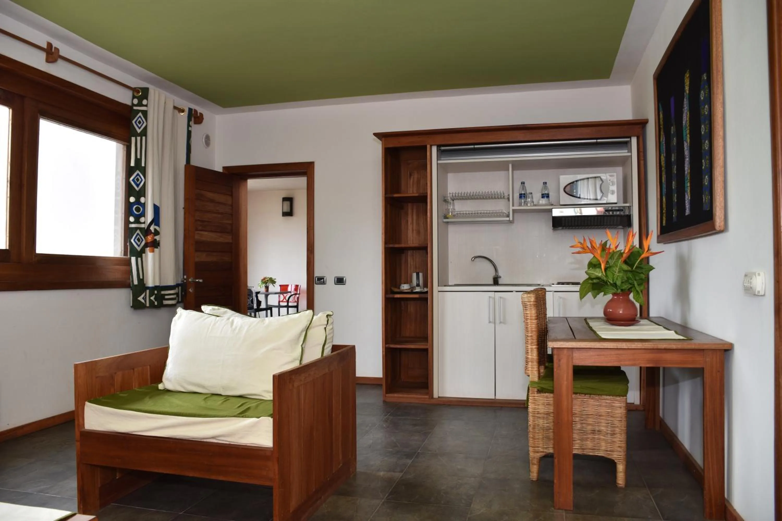 Kitchen or kitchenette in Hotel Club du Lac Tanganyika