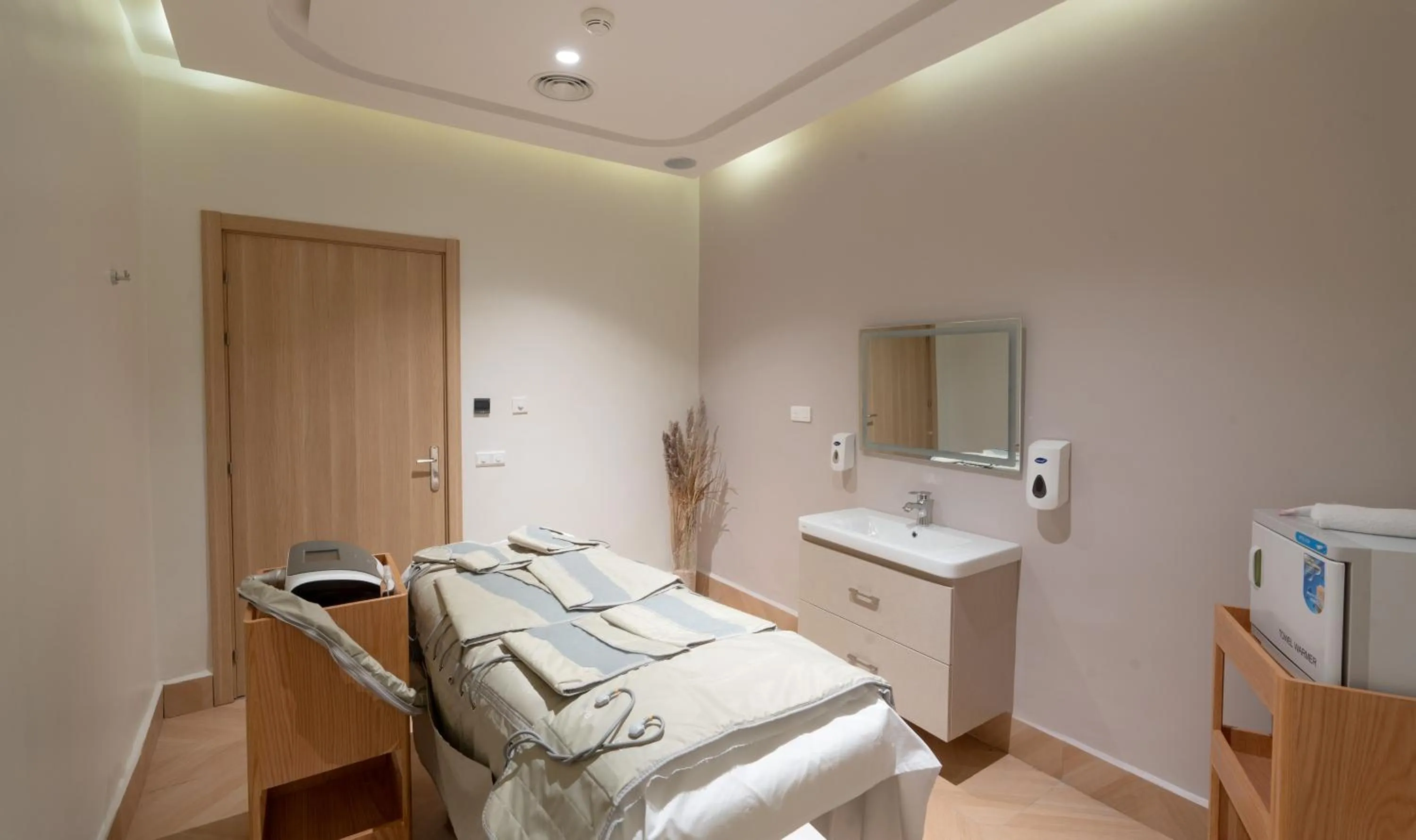 Massage in Pickalbatros Palais Des Roses - Agadir - All Inclusive