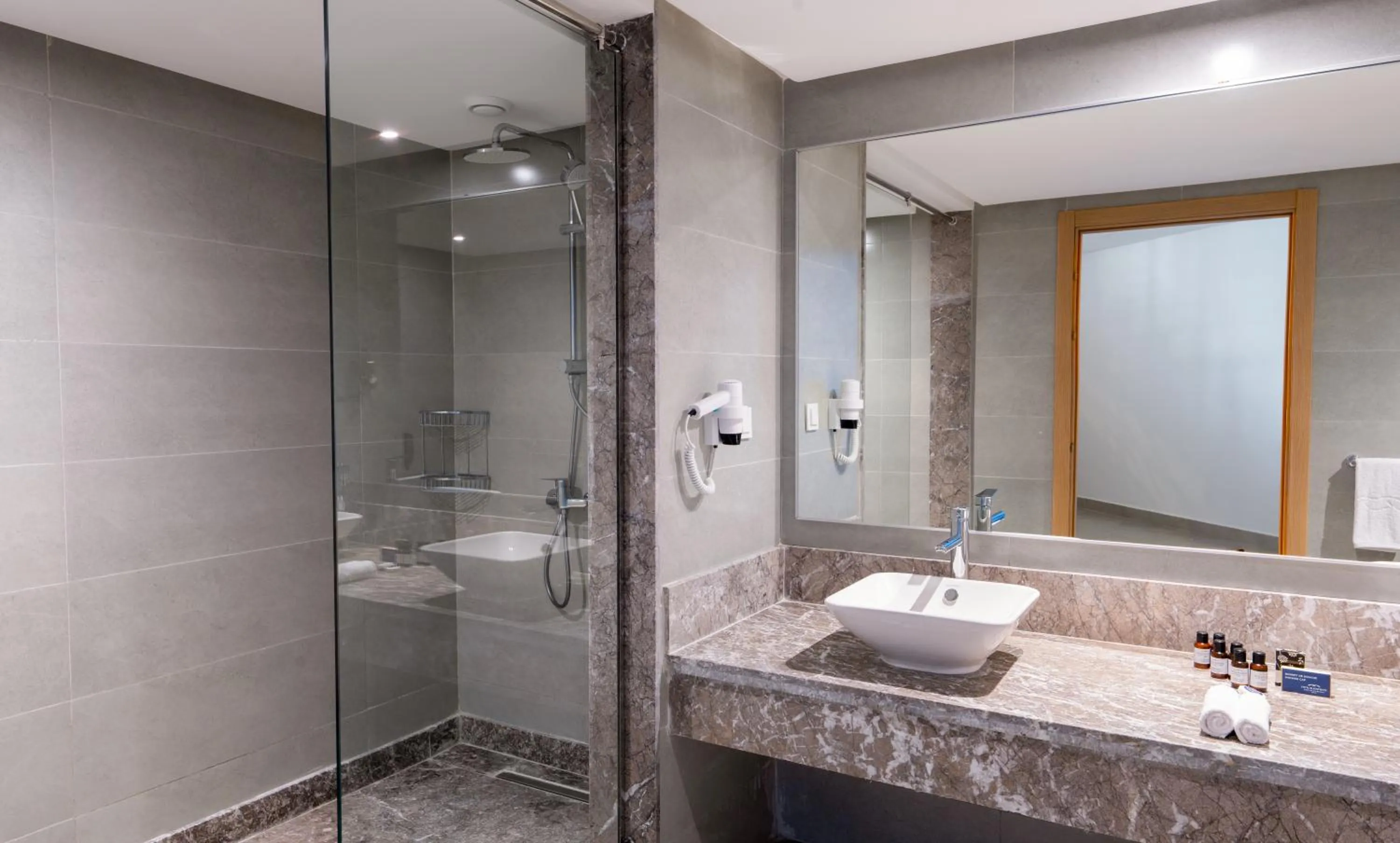 Shower in Pickalbatros Palais Des Roses - Agadir - All Inclusive