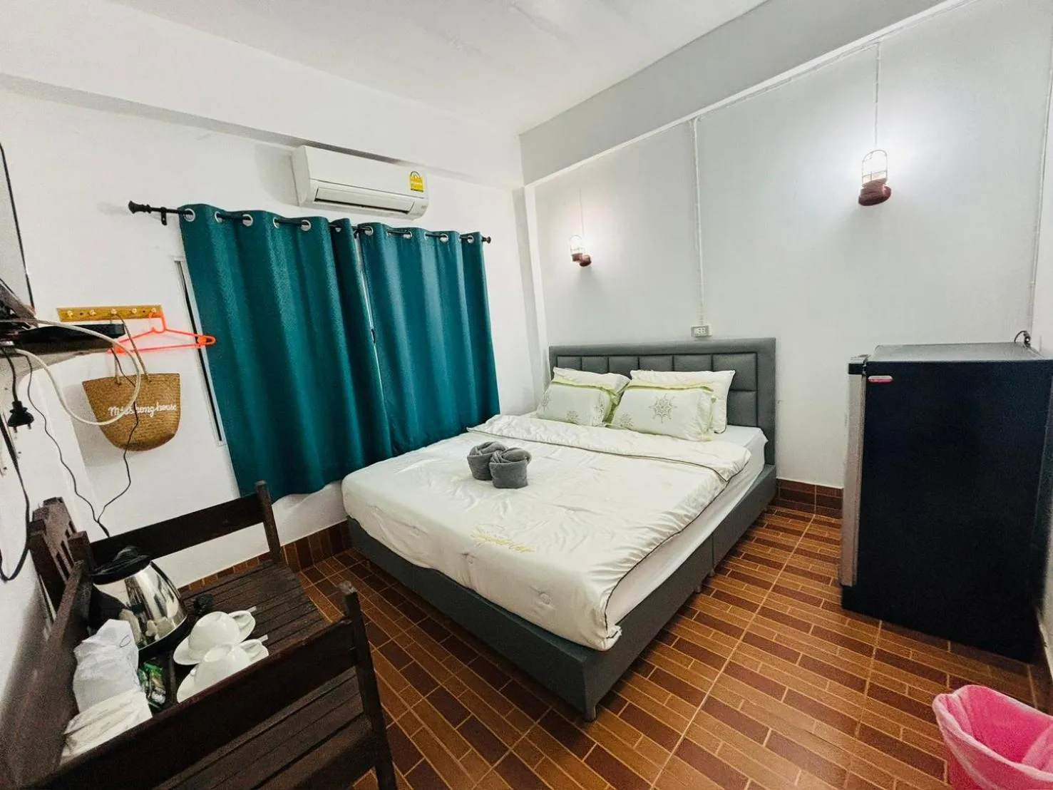 Bed in Miss Hong House