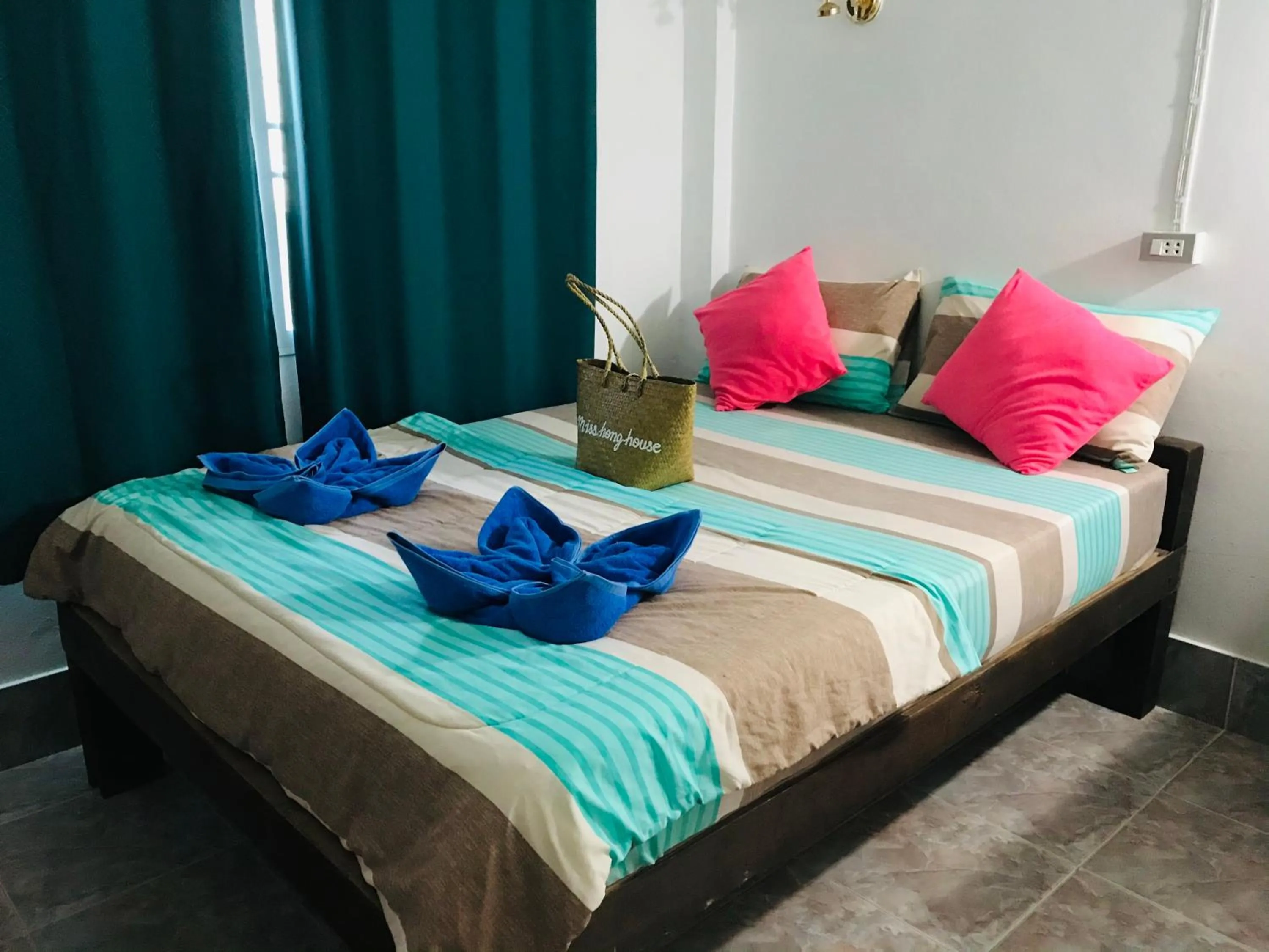 Bed in Miss Hong House