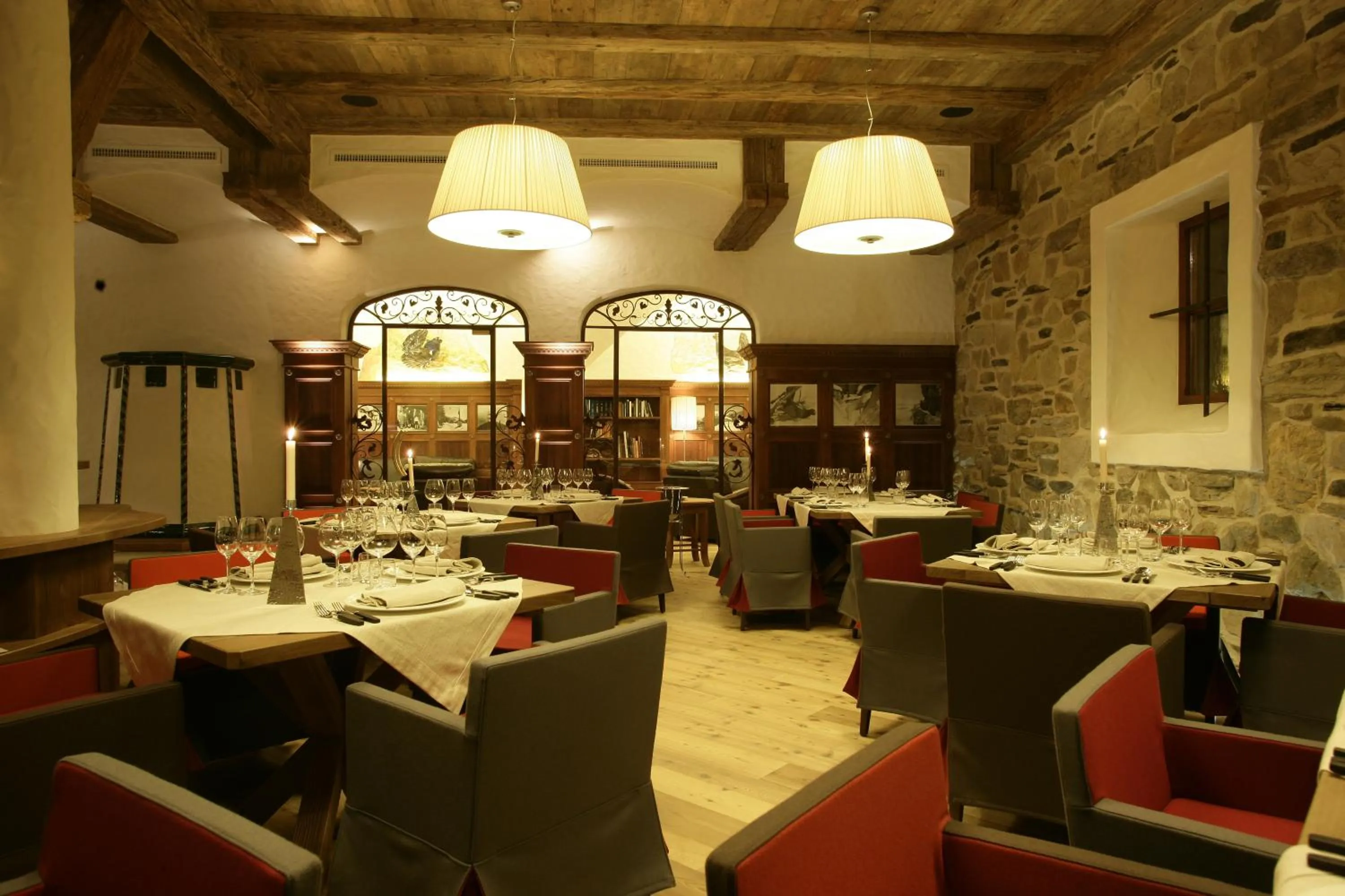 Restaurant/places to eat in Hotel Bertelli