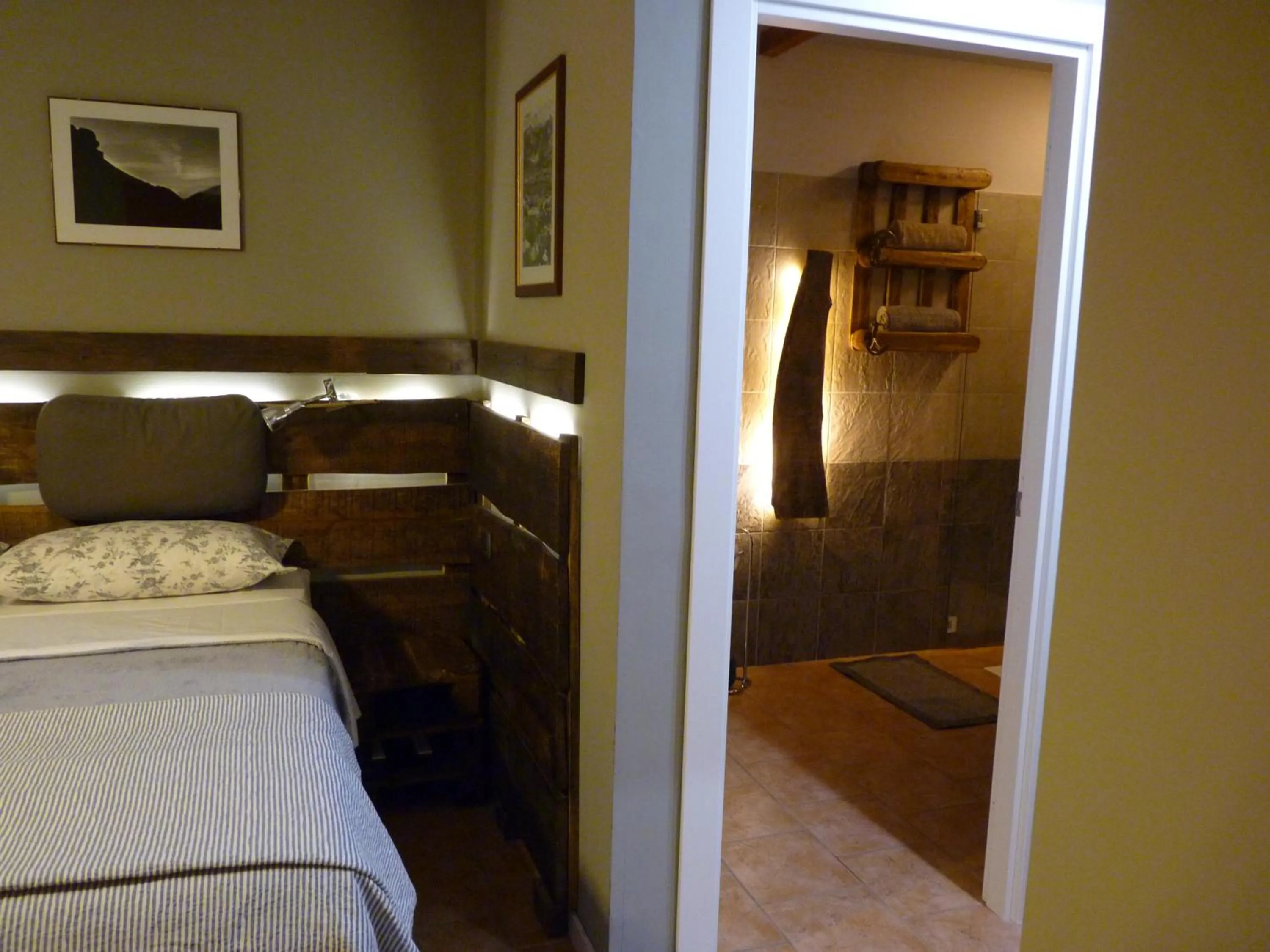 Photo of the whole room, Bed in Ca'Luna Guest House