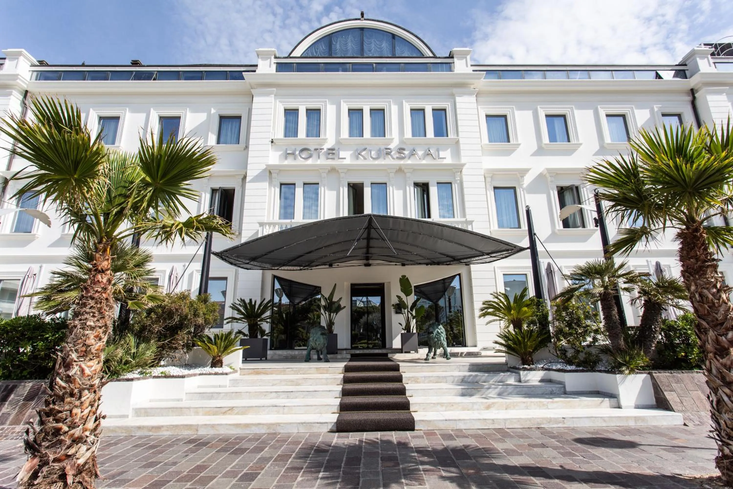 Property building in Kursaal Hotel