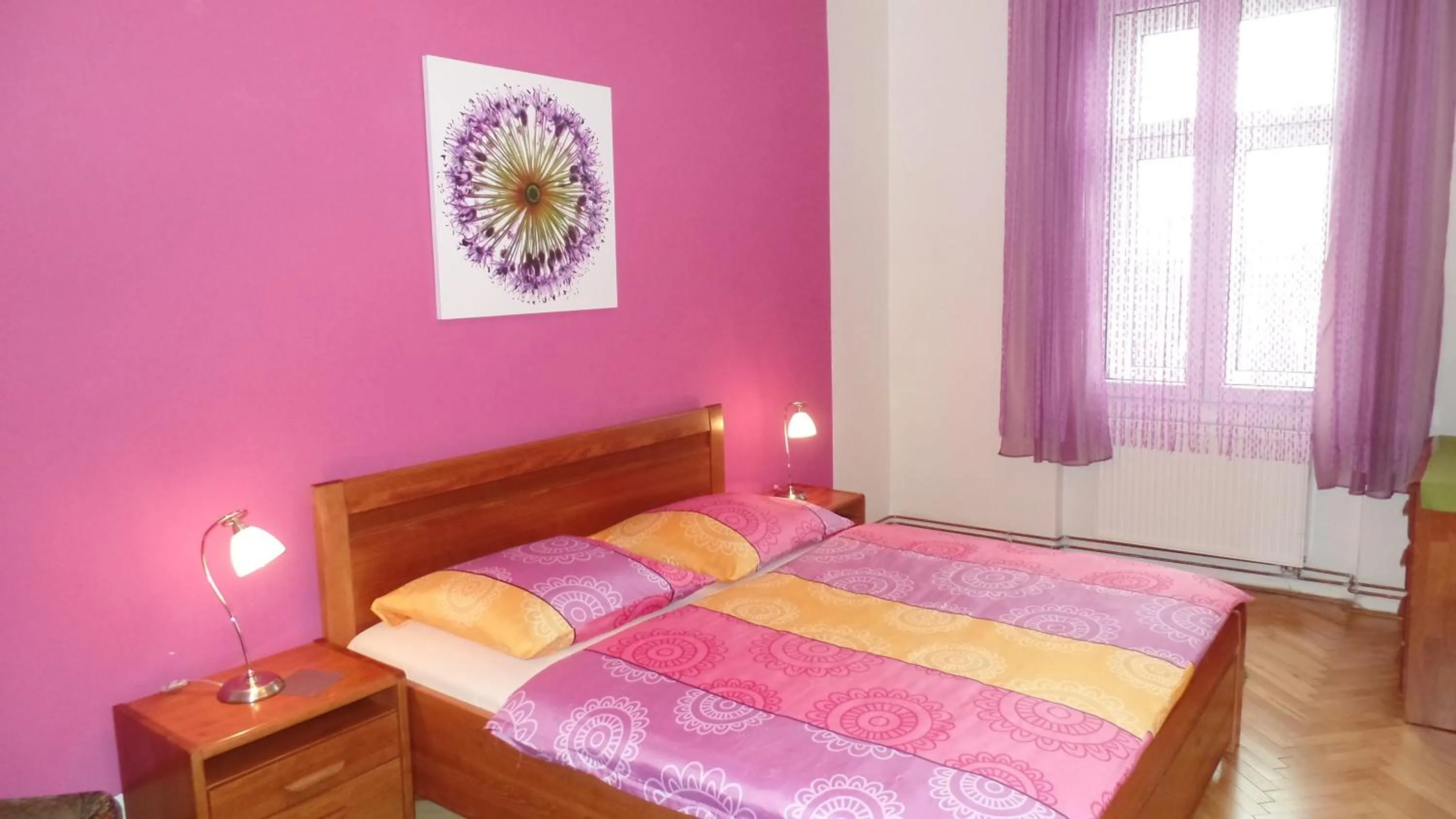 Day, Bed in Apartments Rokytka - Praha