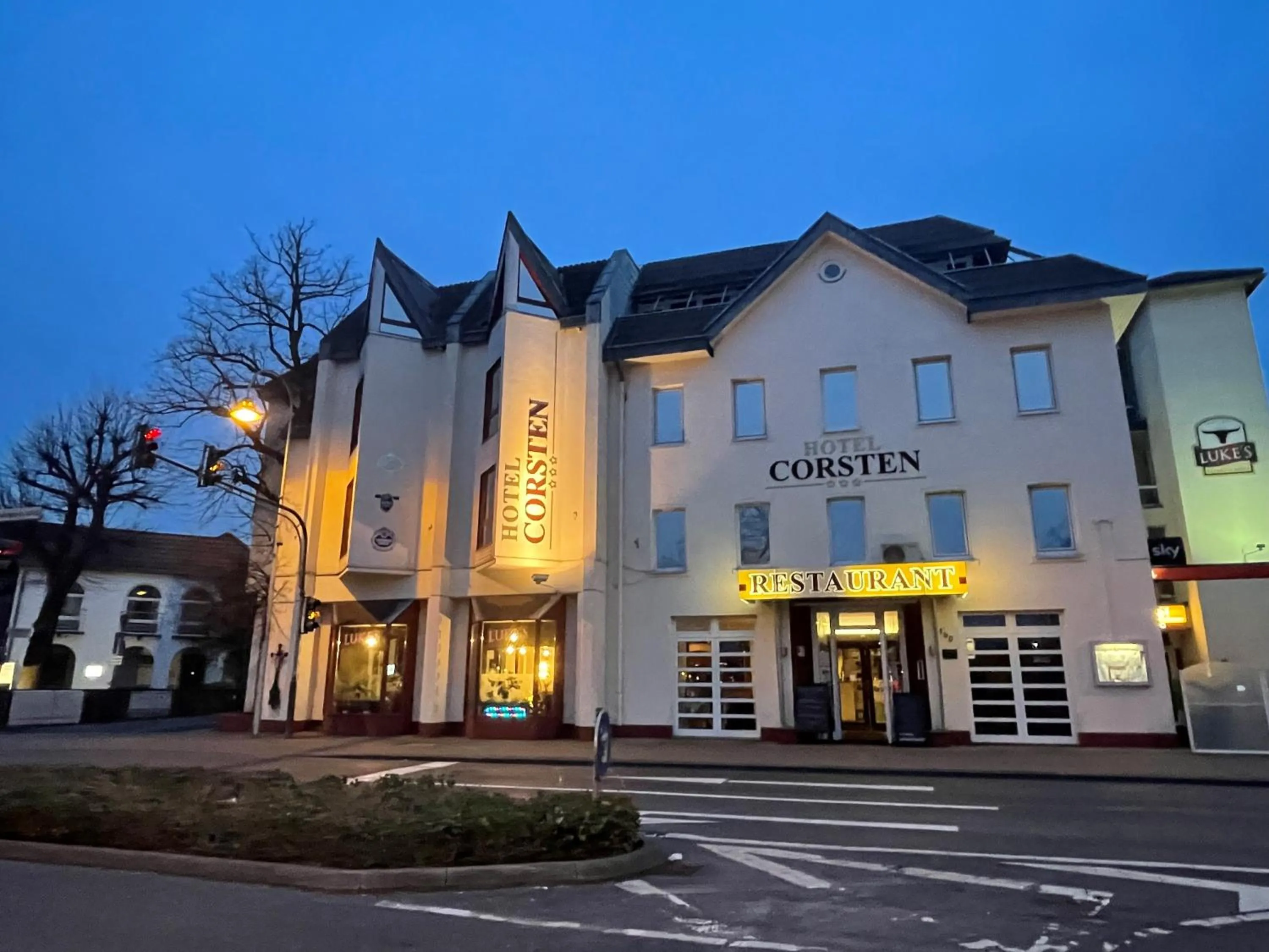 Property building in Hotel Corsten