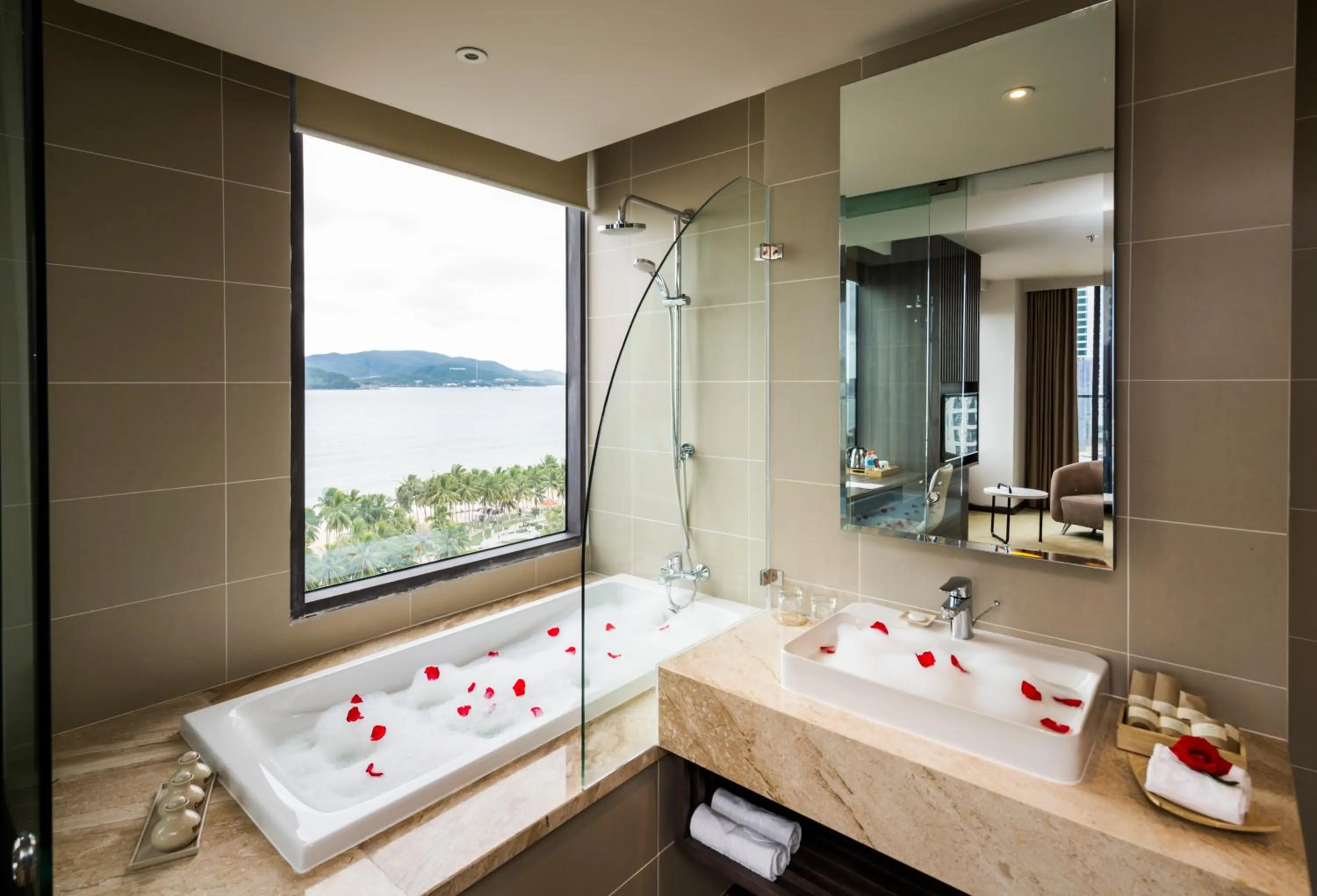 Bathroom in Alana Nha Trang Beach Hotel