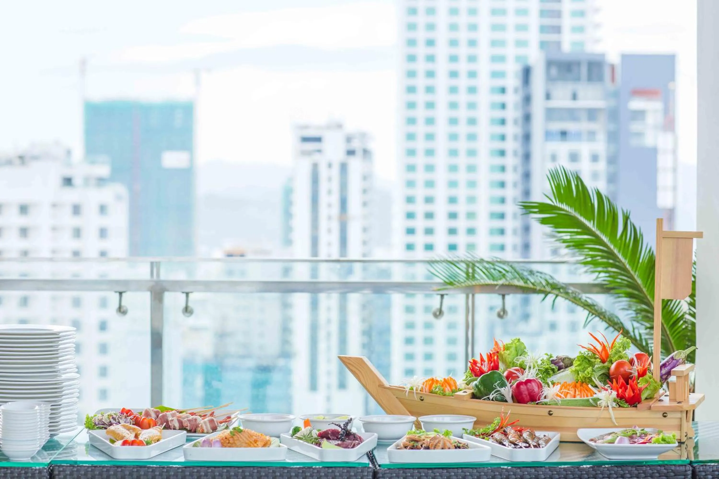 Restaurant/places to eat in Alana Nha Trang Beach Hotel