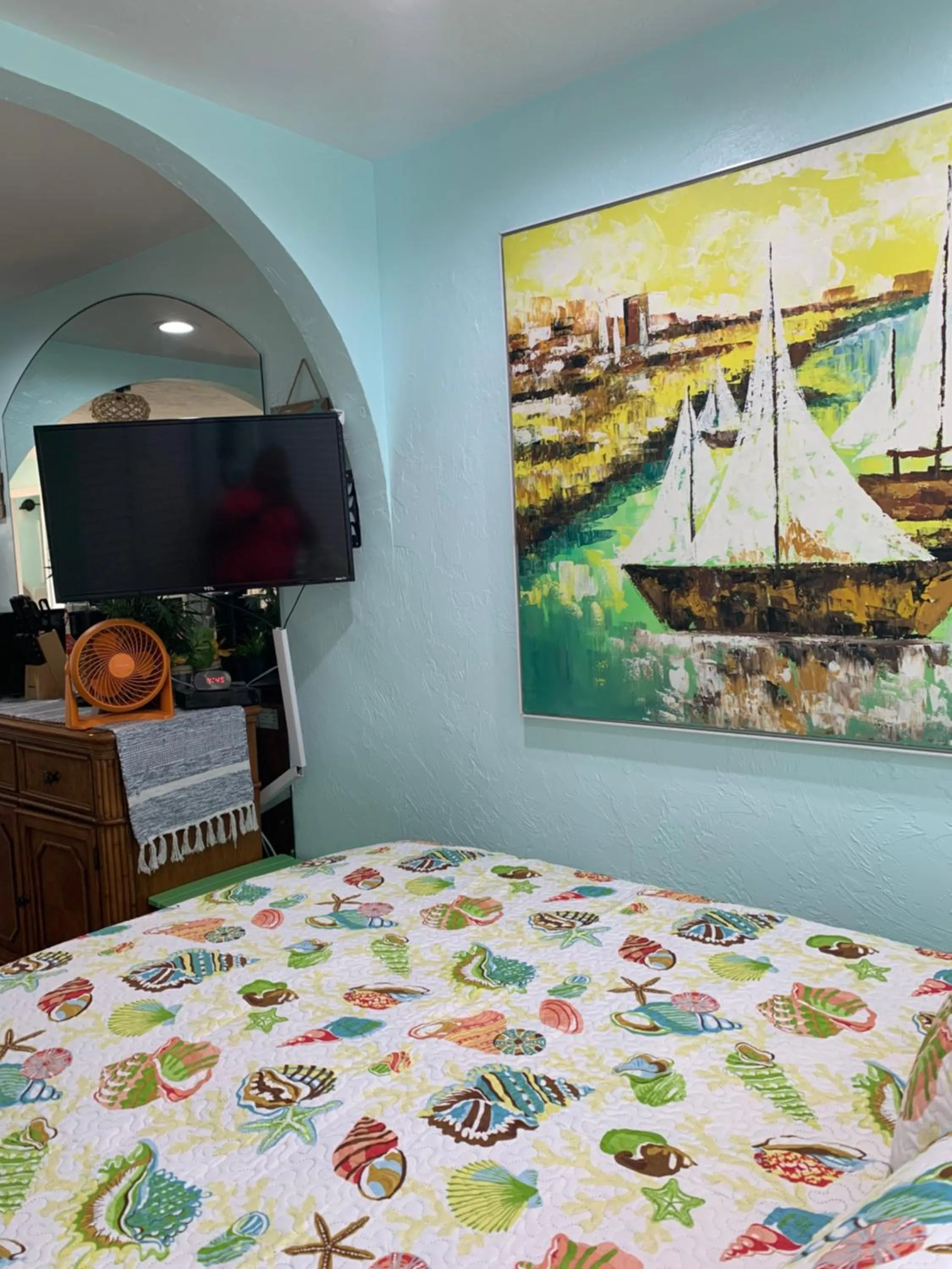 Bedroom, Bed in Coquina Beach Club 109