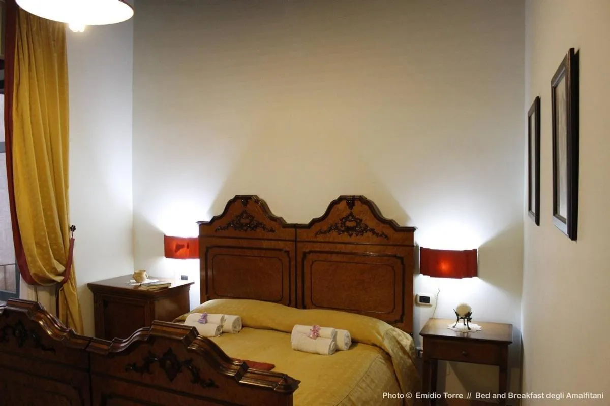 Bed in B&B degli Amalfitani