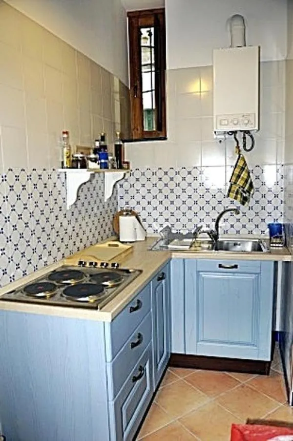 Communal kitchen in B&B degli Amalfitani