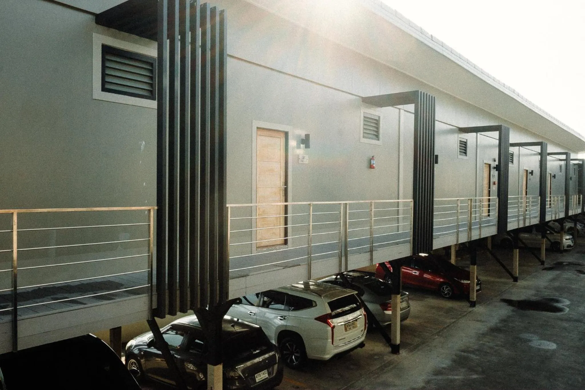 Facade/entrance in Baan Tah On The Sea