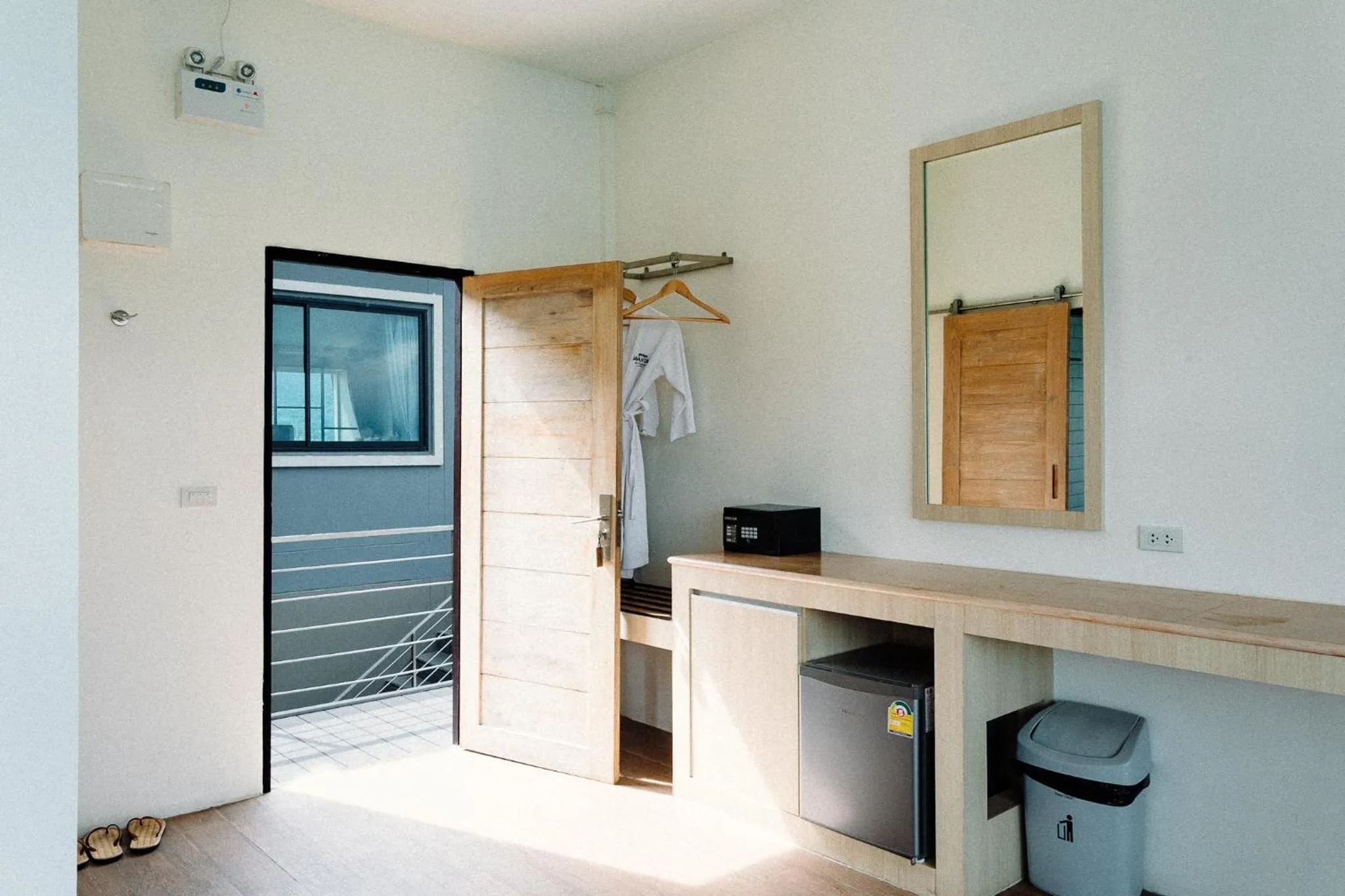 Area and facilities in Baan Tah On The Sea