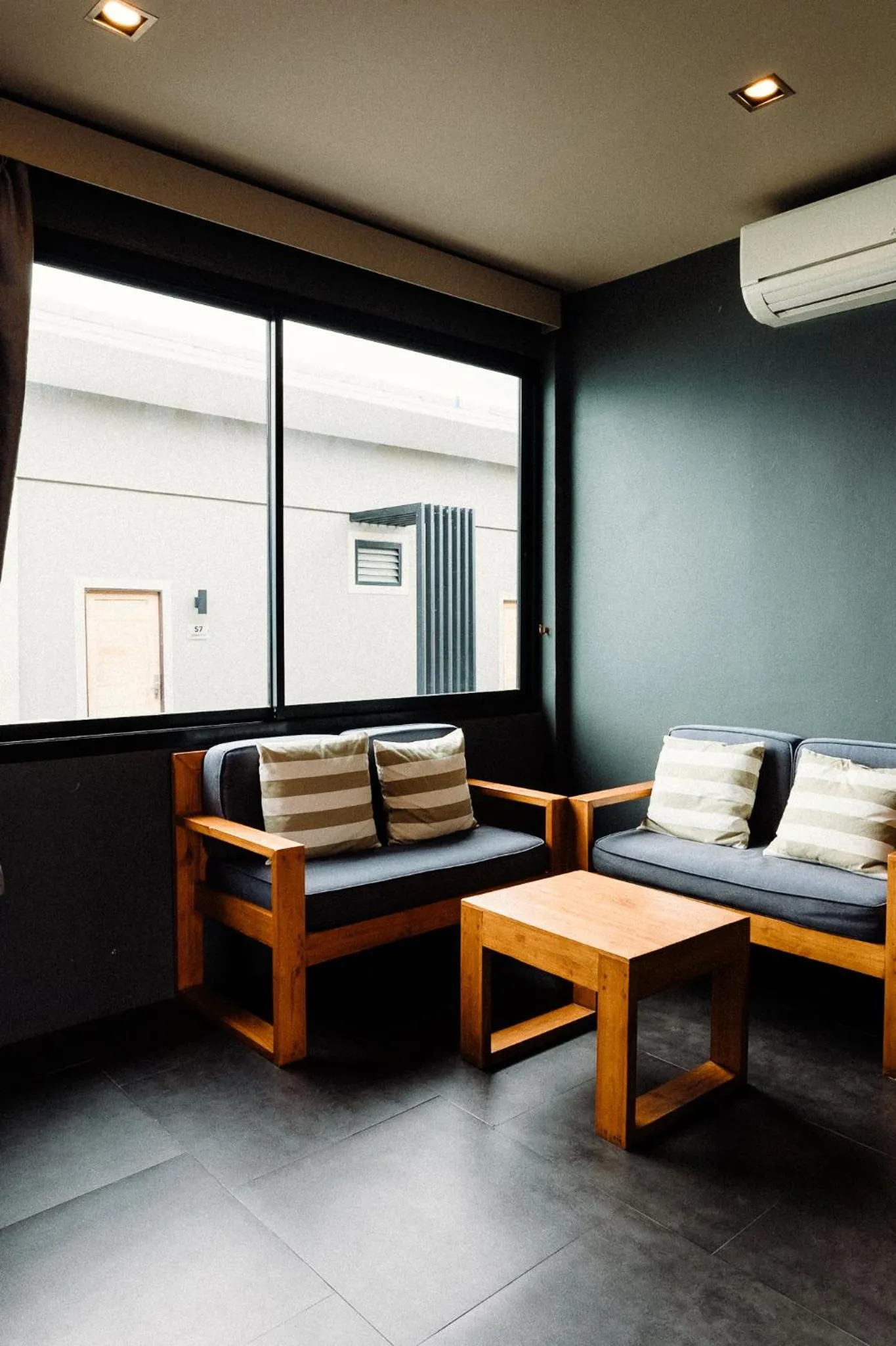 Living room in Baan Tah On The Sea
