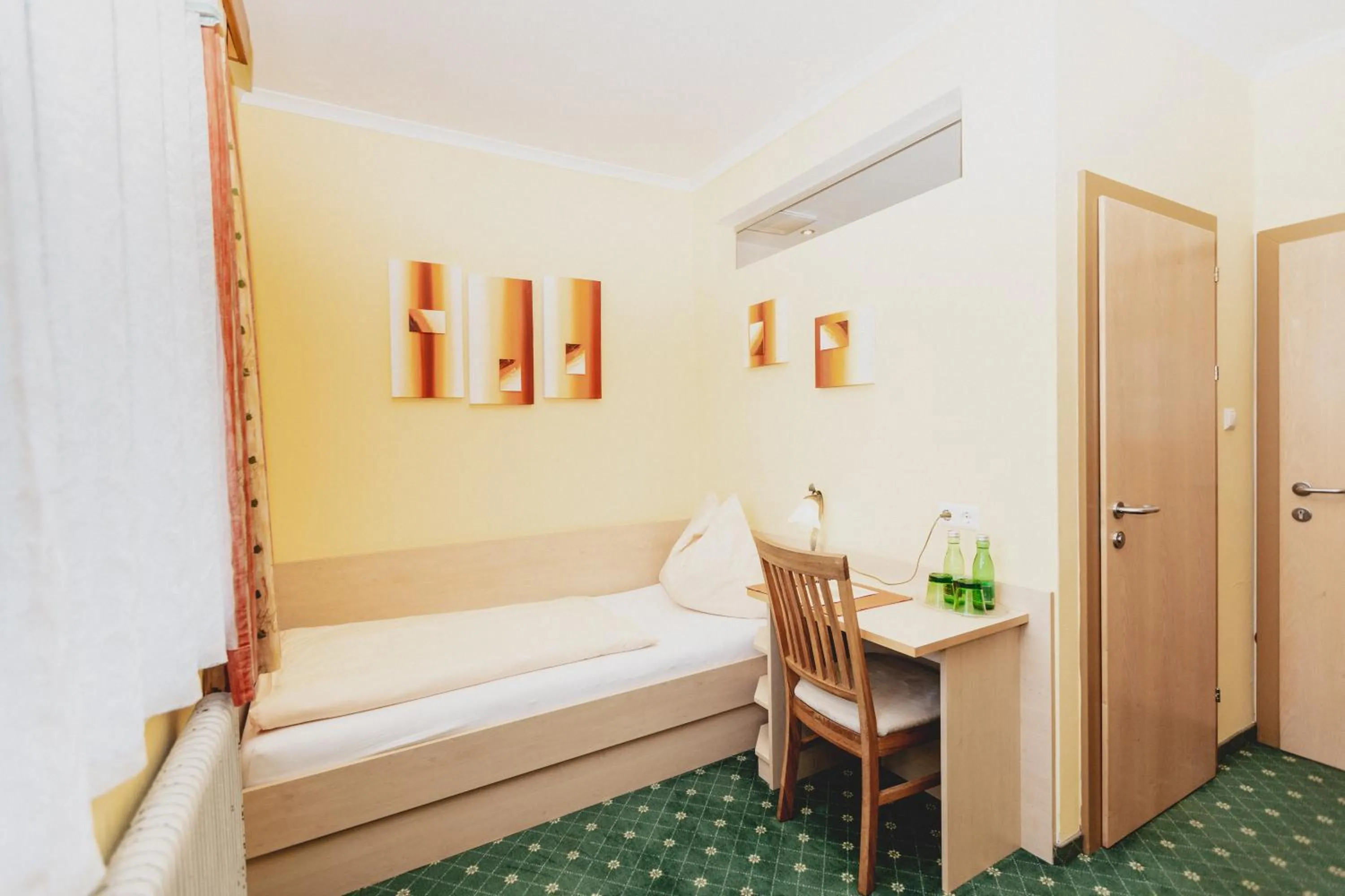 Bed in Gasthof Berghof