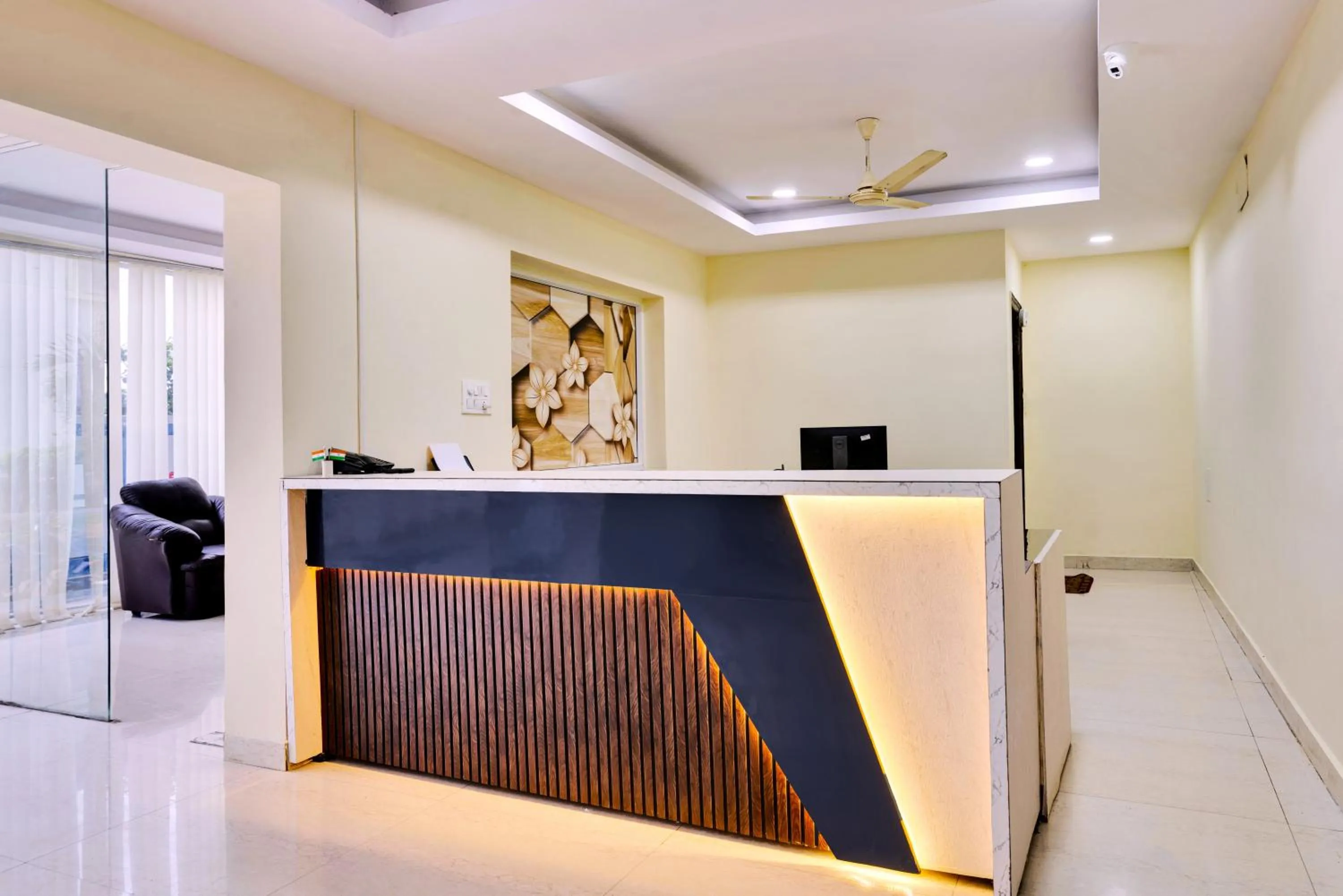 Hotel La Sky Boutique Airport Zone Hyderabad