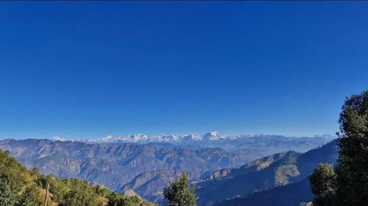 Mountain view in Ai 360 Degree Hotel Lansdowne