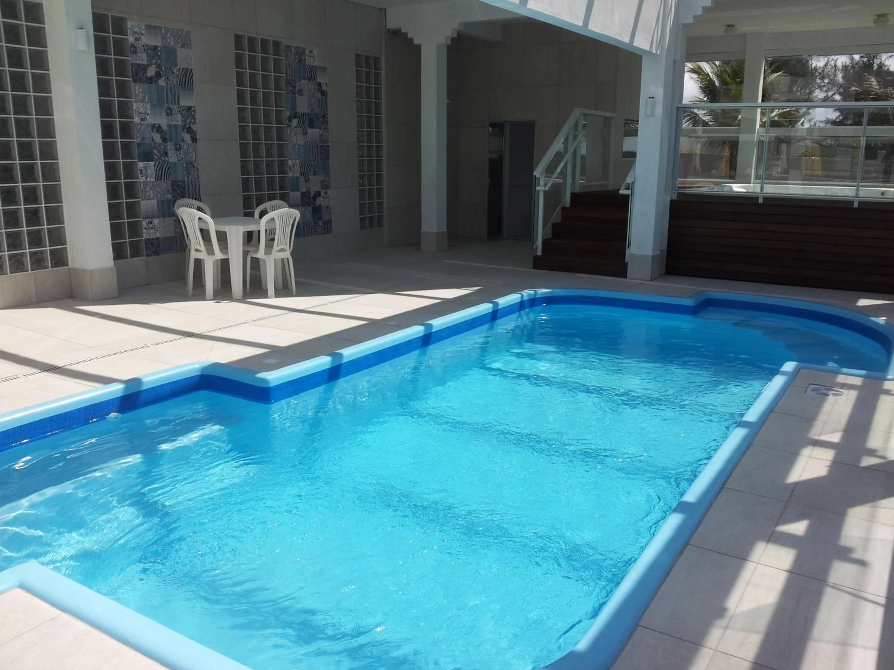 Swimming pool in Kaakupe Praia Hotel