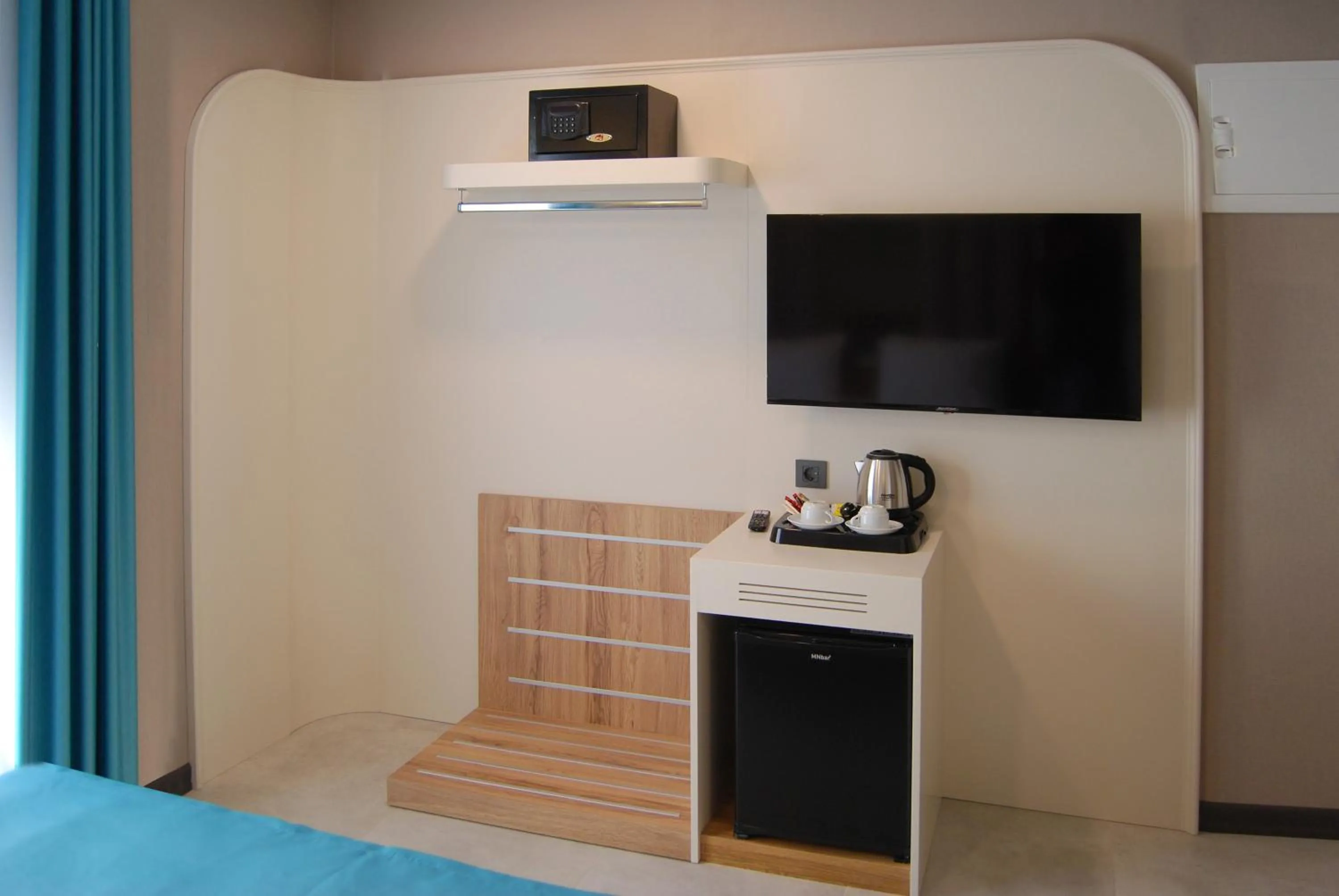 TV and multimedia, Bed in CONCEPT PERA Hotel