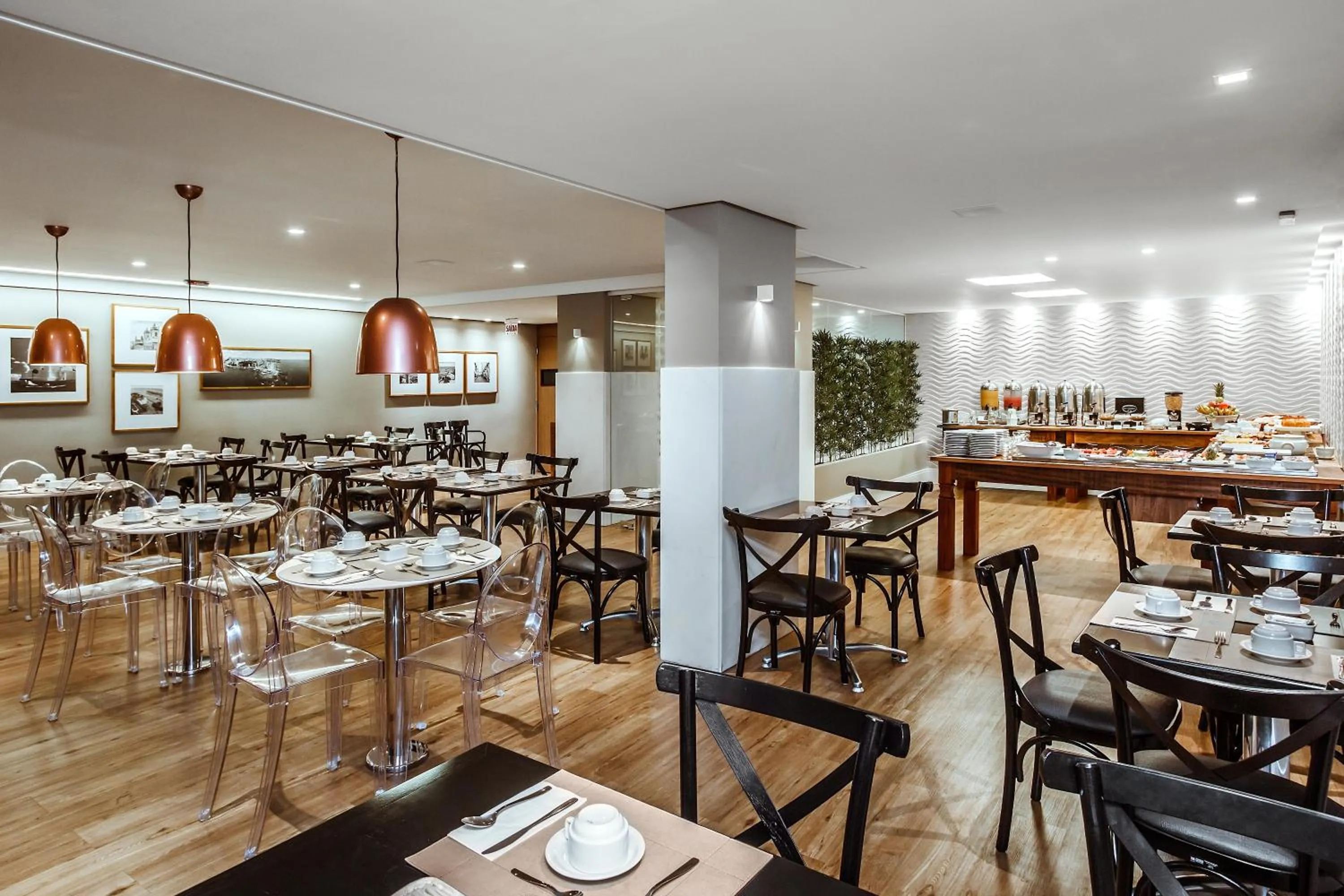 Buffet breakfast in Hotel Bahia do Sol