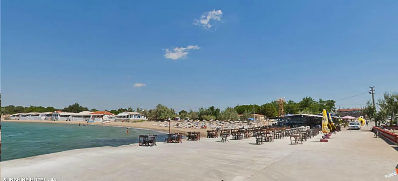 Patio in Geyi̇kli̇ Sunshi̇ne Hotel