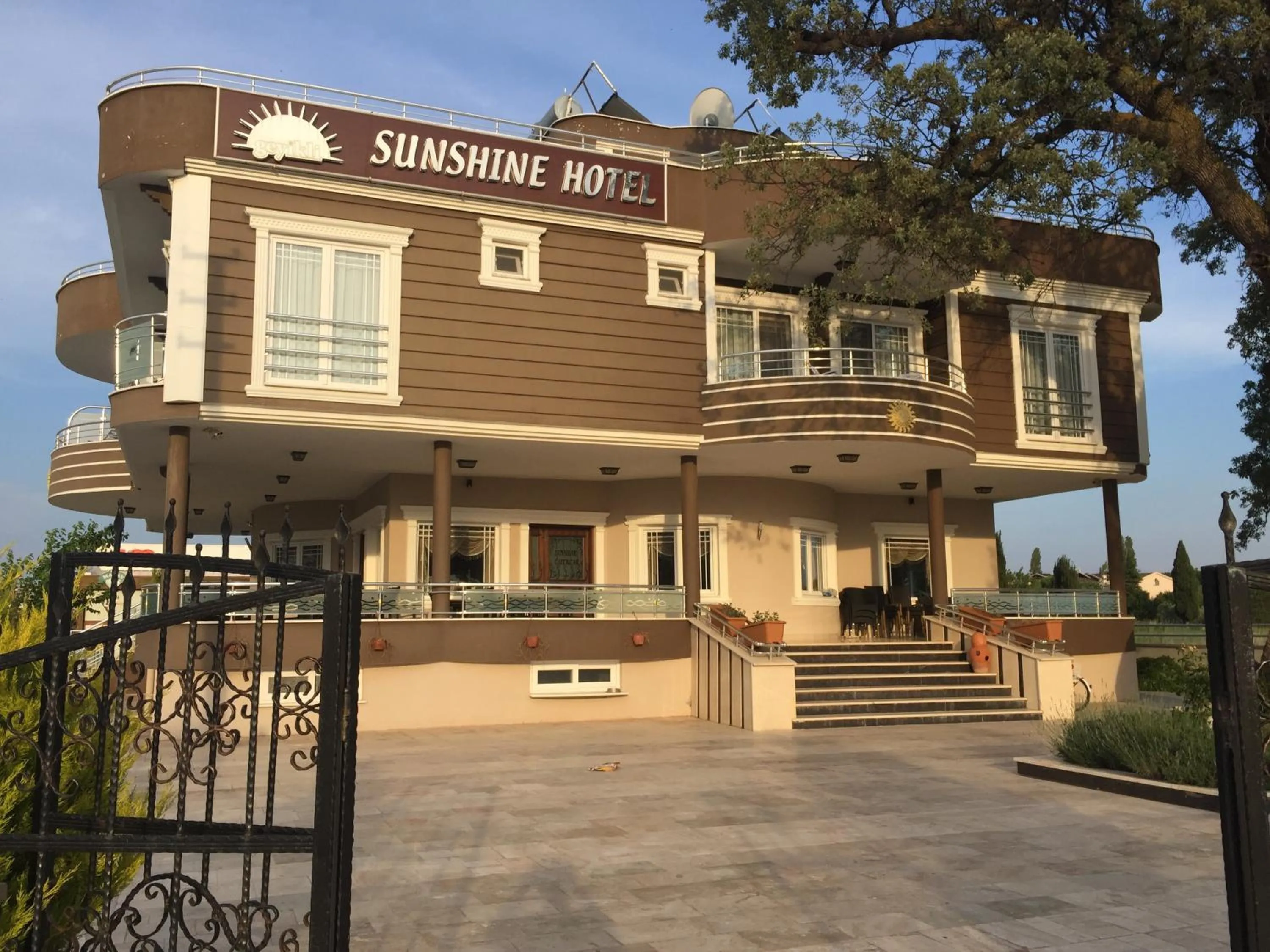 Day in Geyi̇kli̇ Sunshi̇ne Hotel