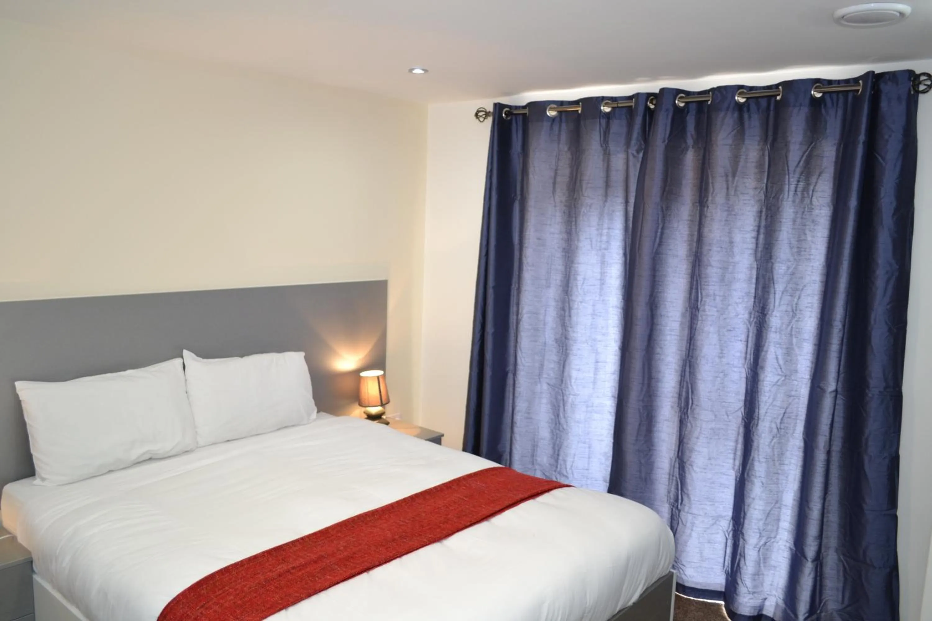 Bed in Heathrow Travellers Hub