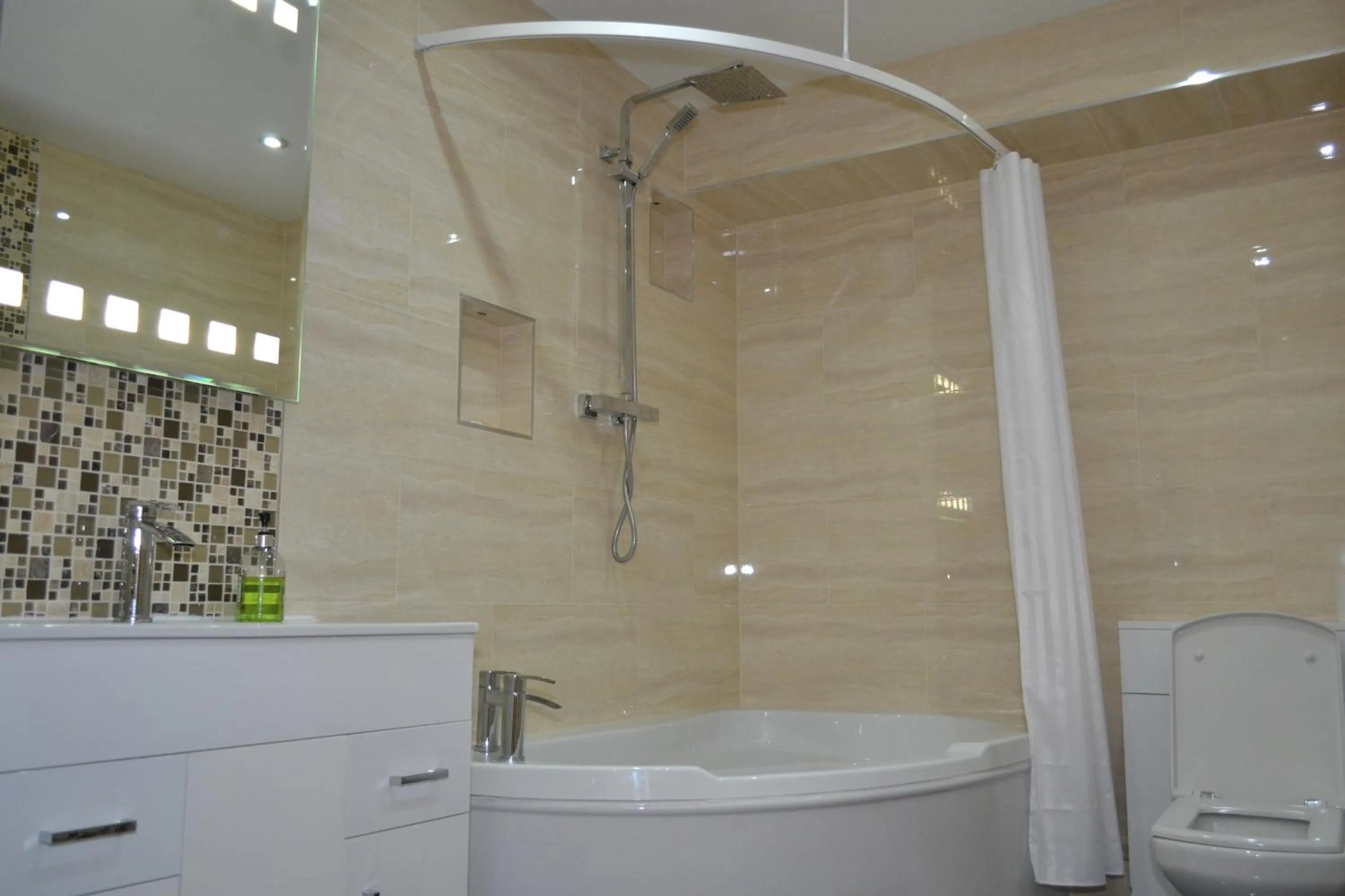 Bathroom in Heathrow Travellers Hub