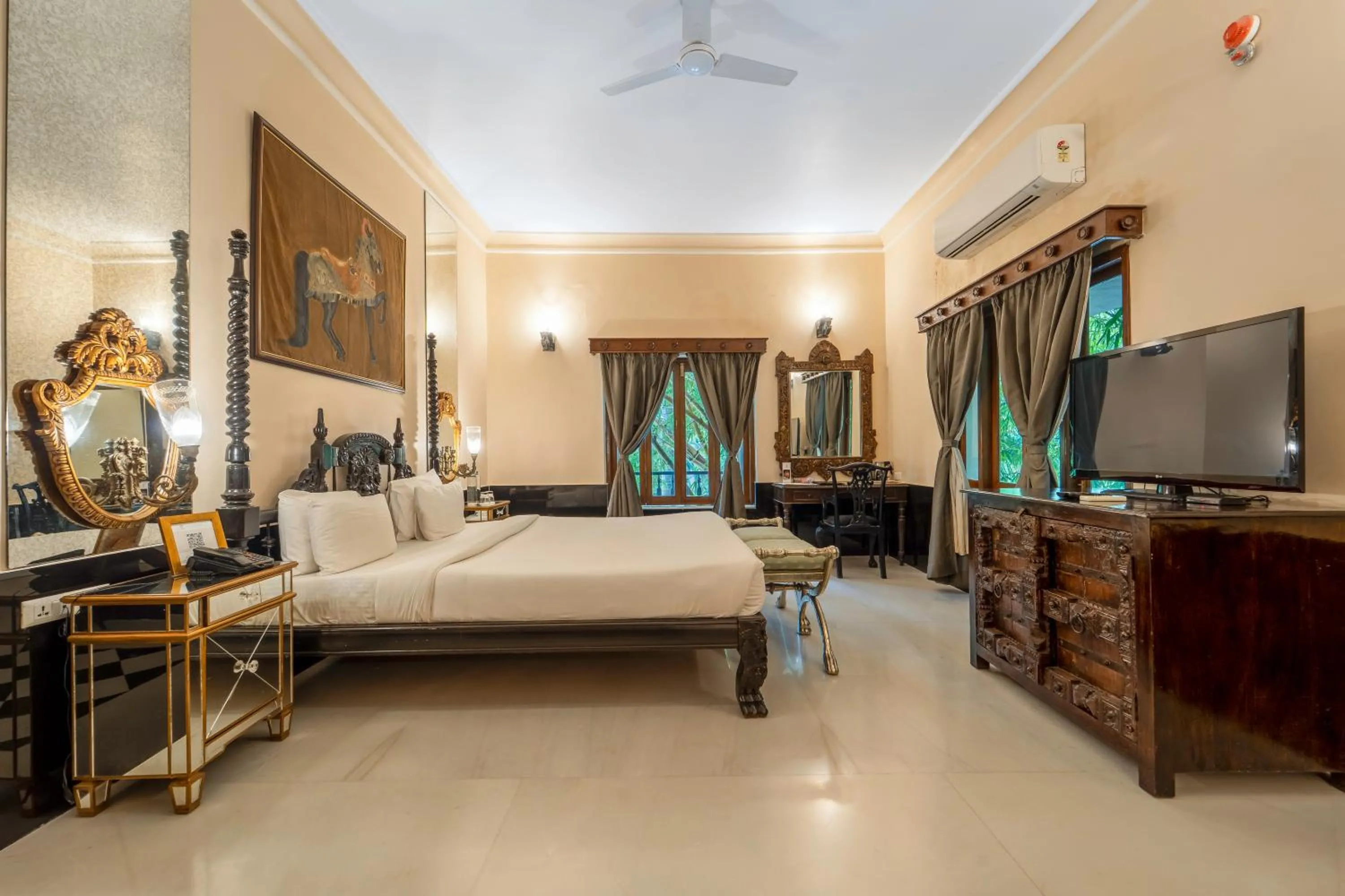 Bedroom, Bed in The Royal Retreat Resort & Spa